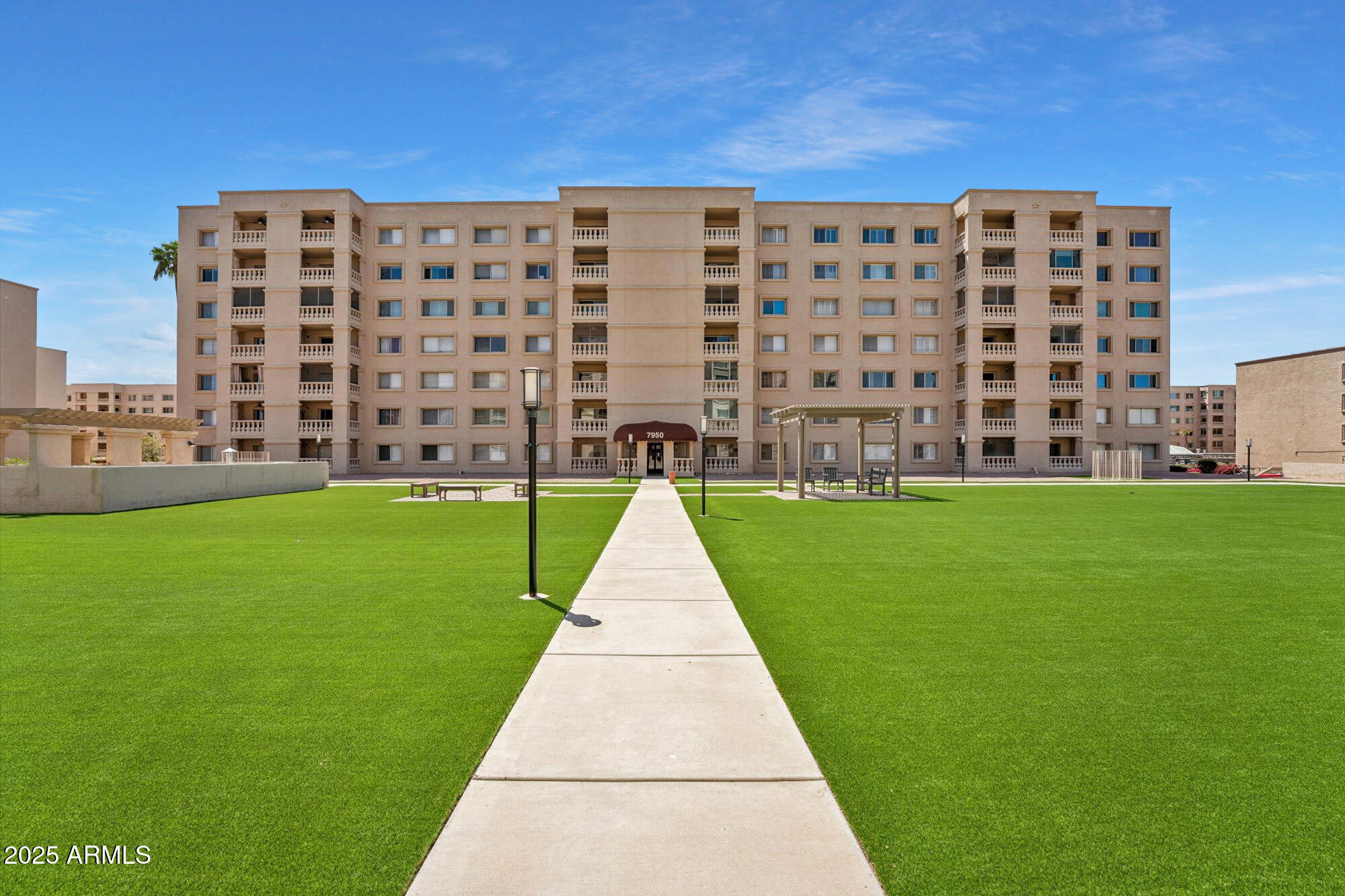 7850 E CAMELBACK Road, 608