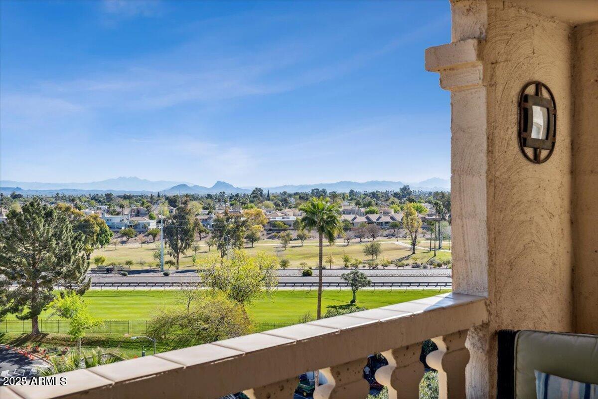 7850 E CAMELBACK Road, 608