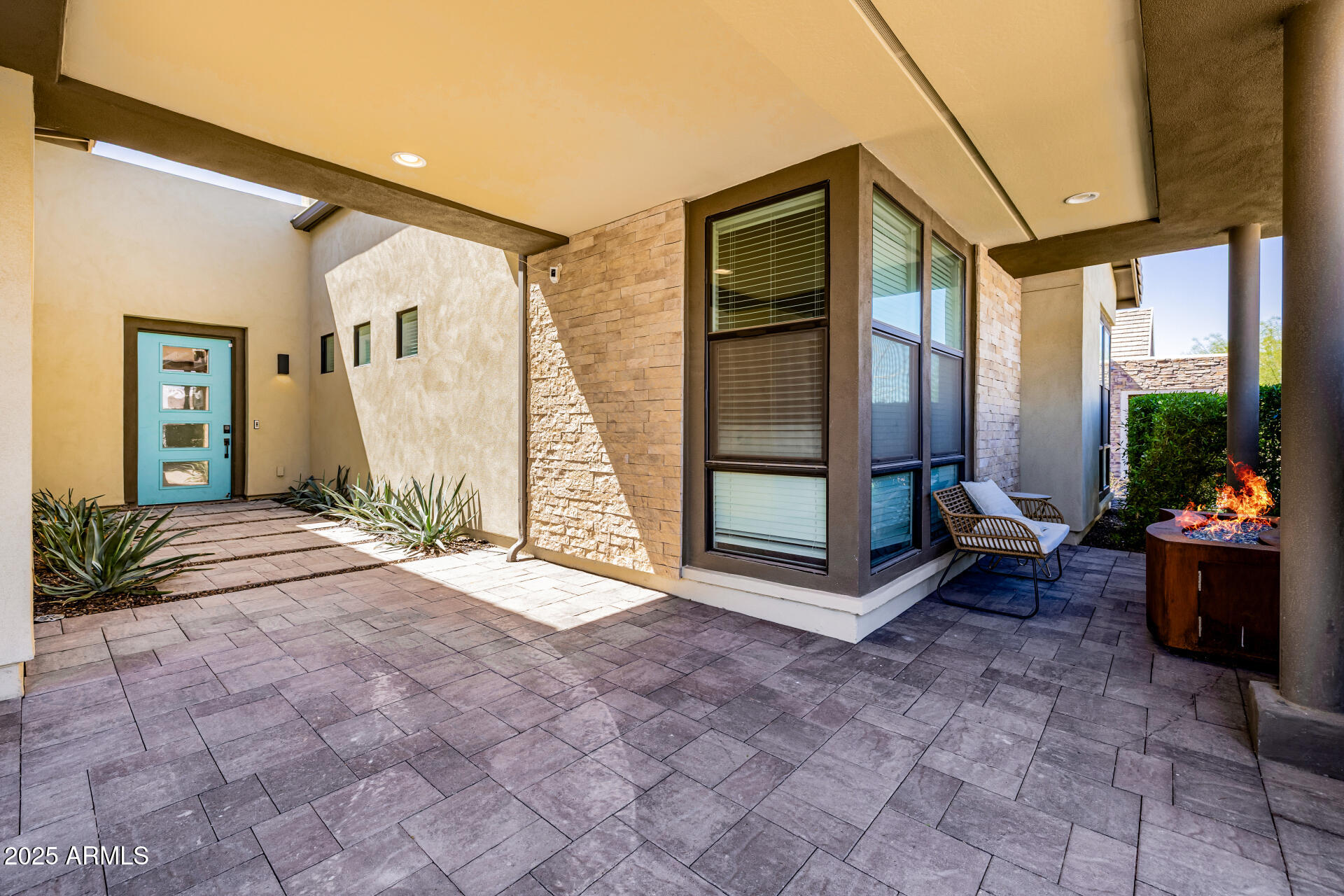 1341 E PASEO Way