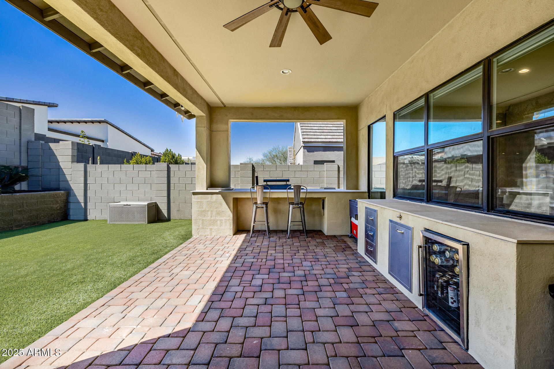 1341 E PASEO Way