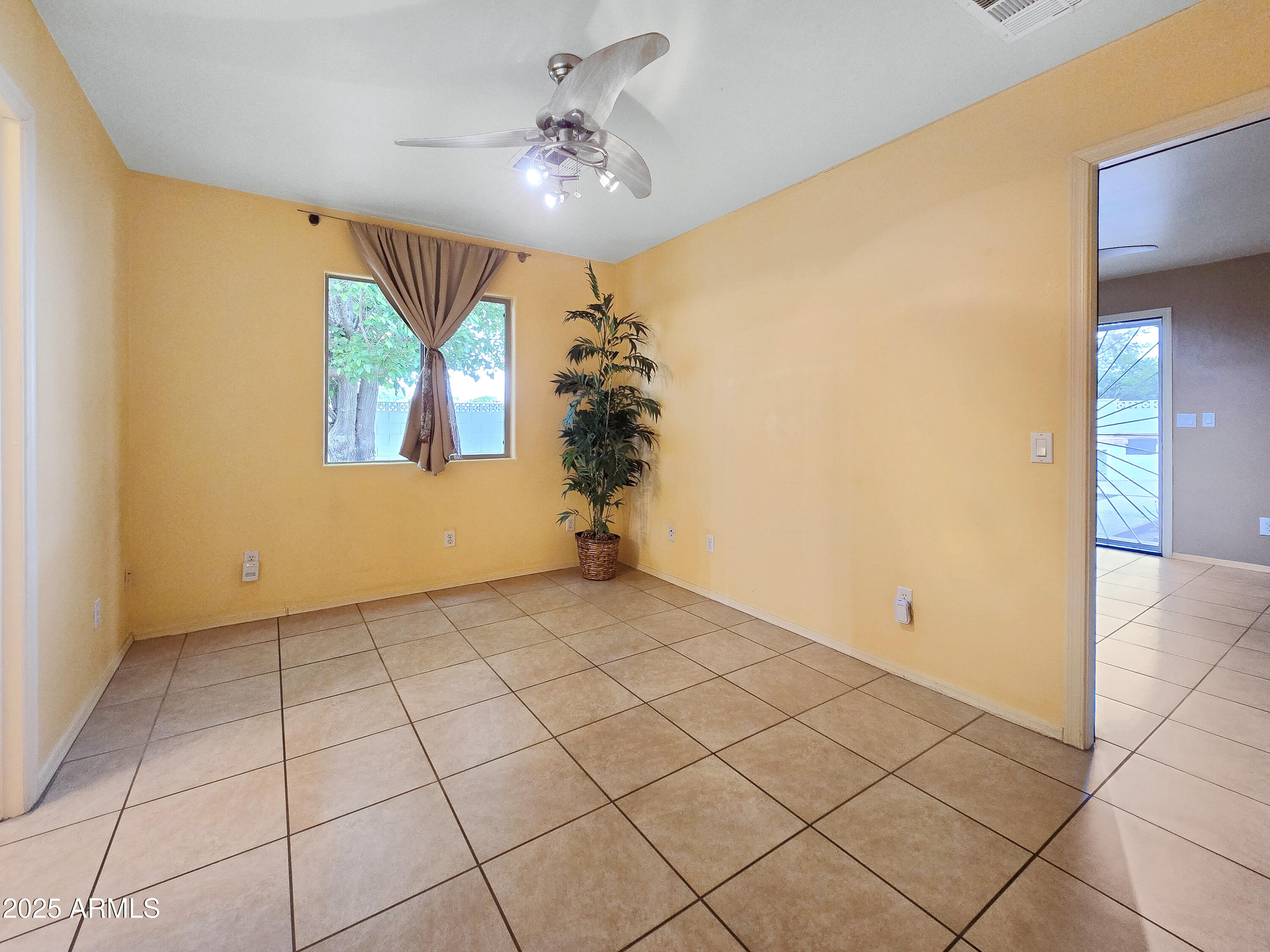 3108 W BUTLER Drive