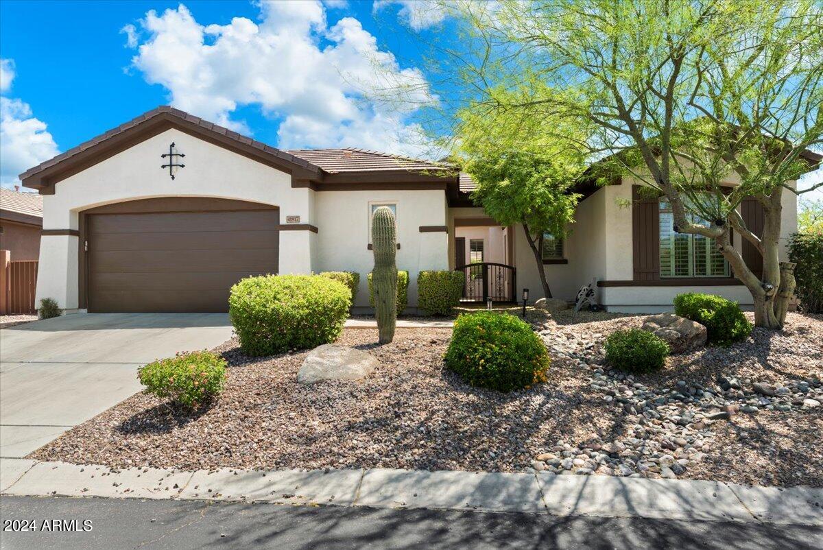 41817 N BRIDLEWOOD Way