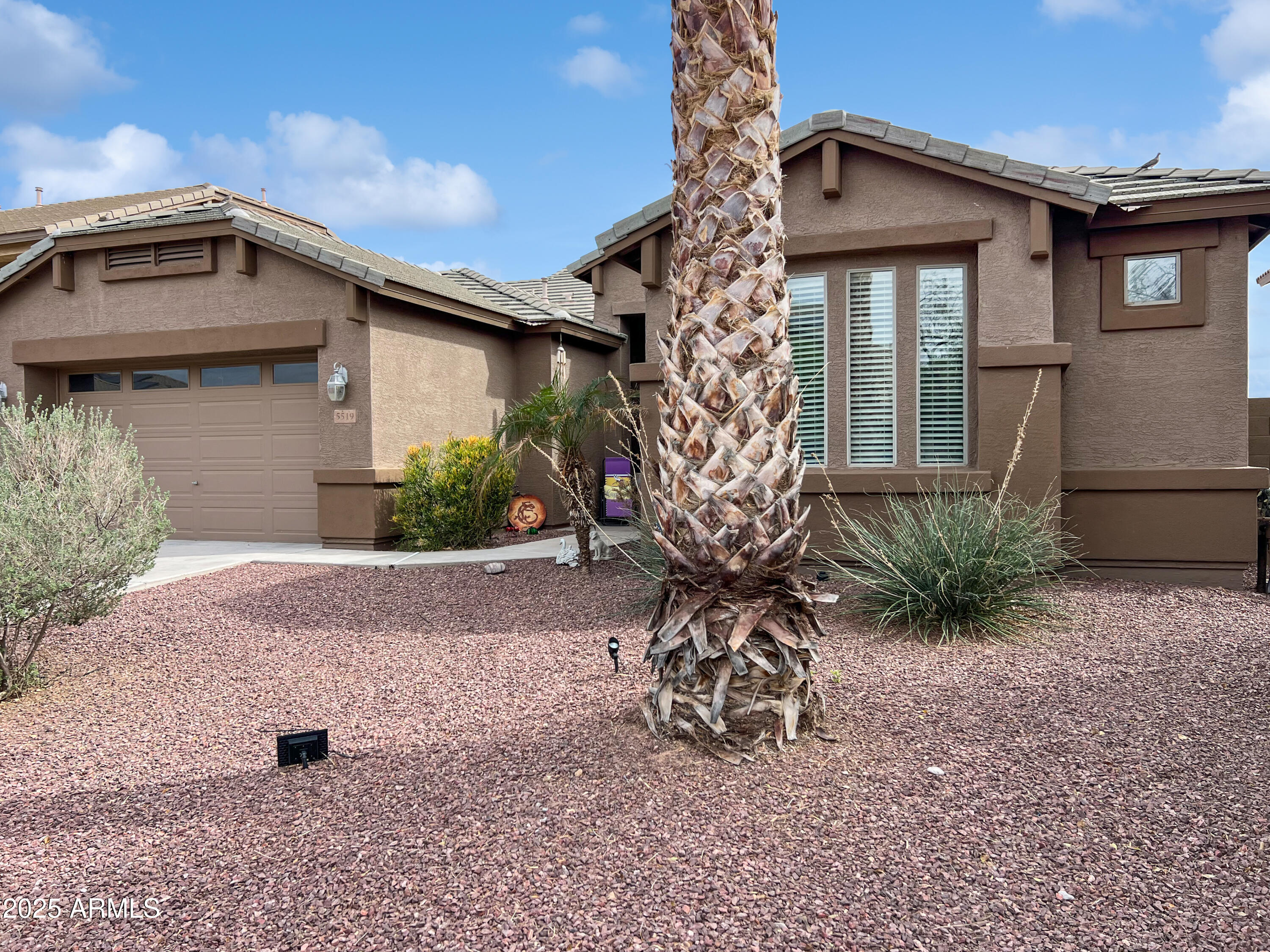 5519 E DIONYSUS Drive