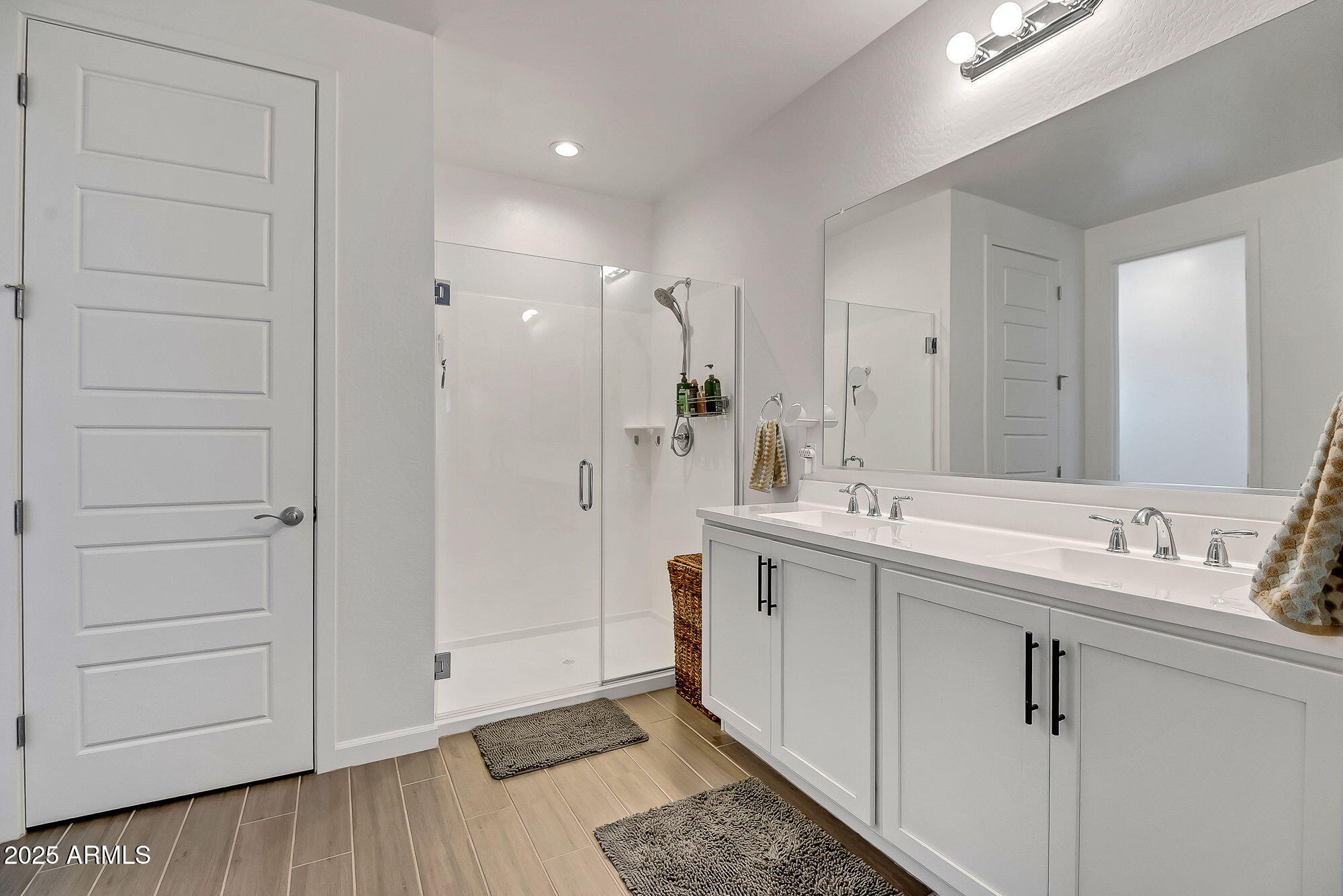 1919 W HIDE Trail