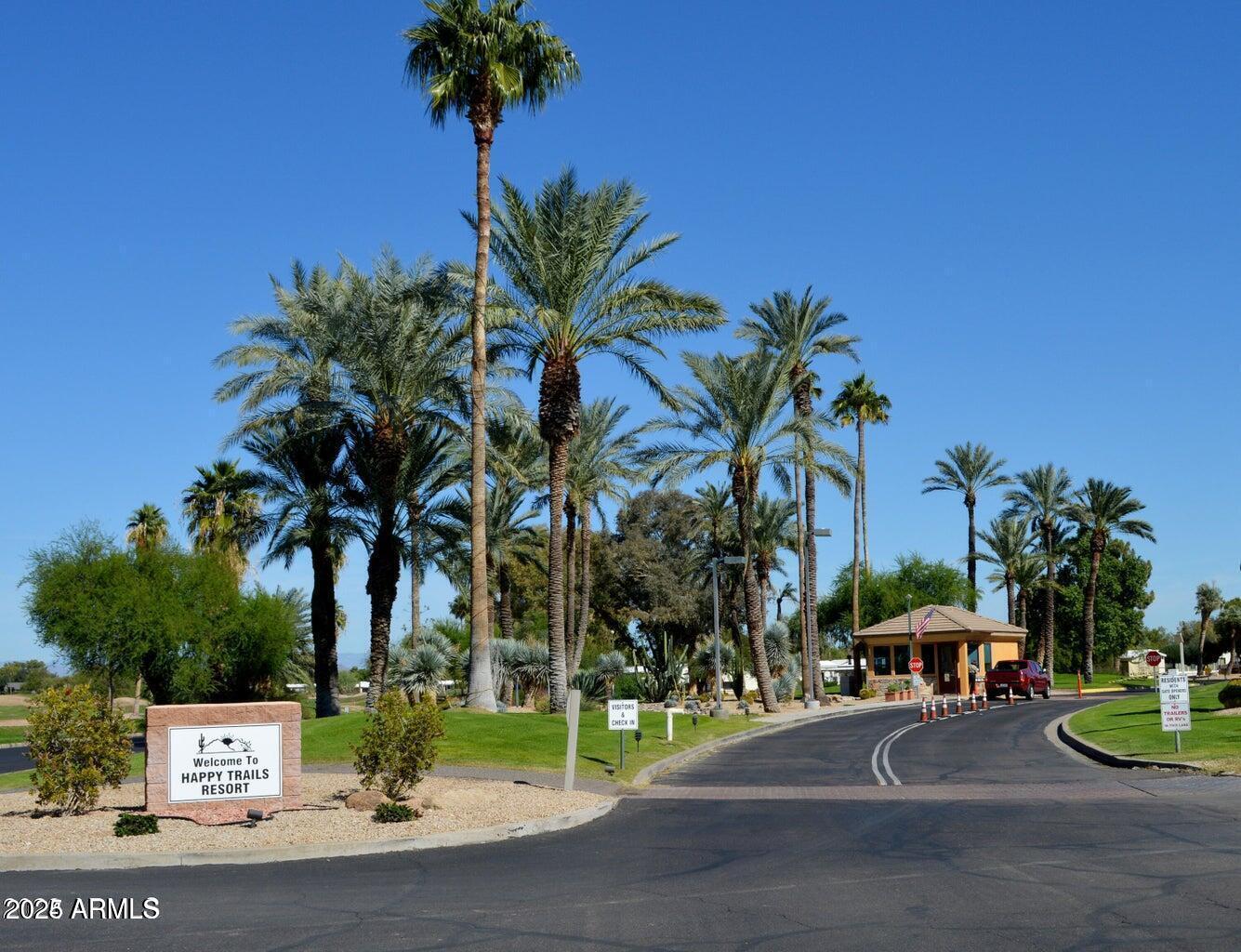17200 W BELL Road, 339