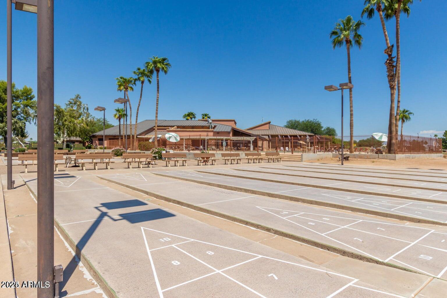 17200 W BELL Road, 339