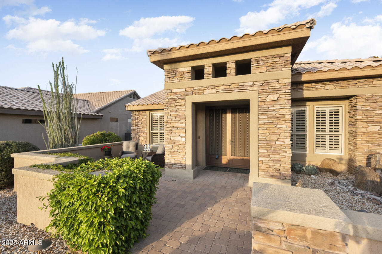 15109 W WATERFORD Drive