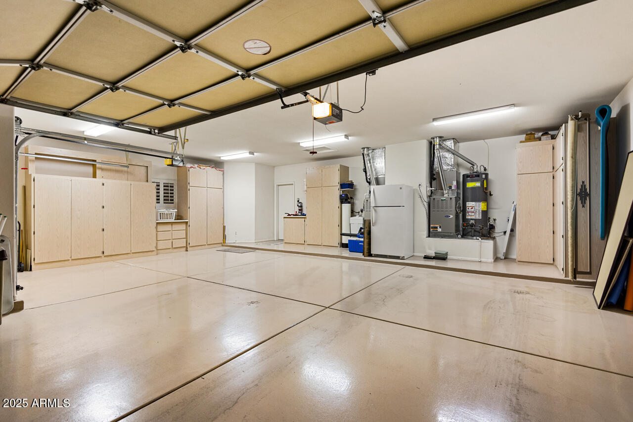 15109 W WATERFORD Drive