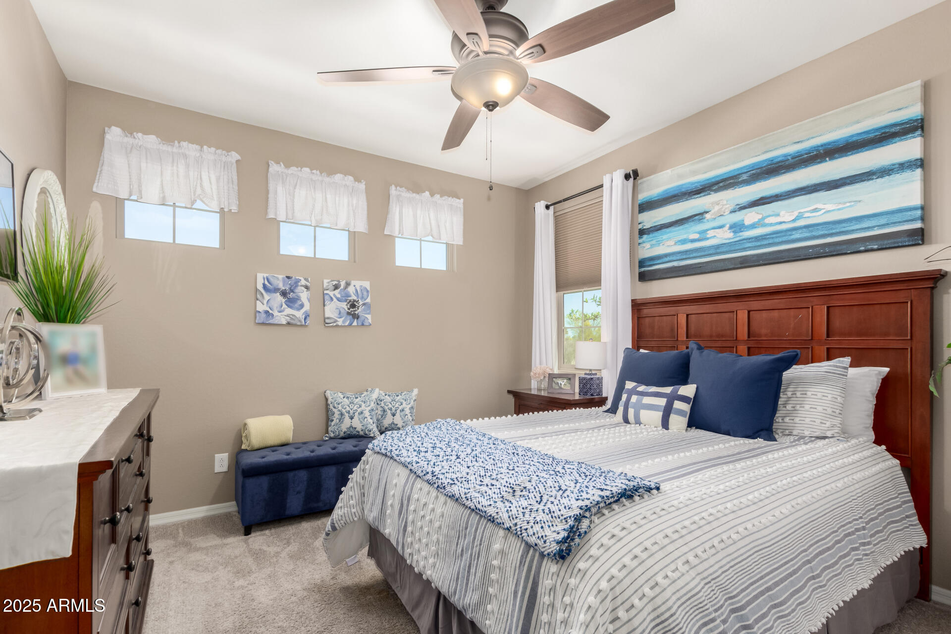 1459 W SEA FOG Drive
