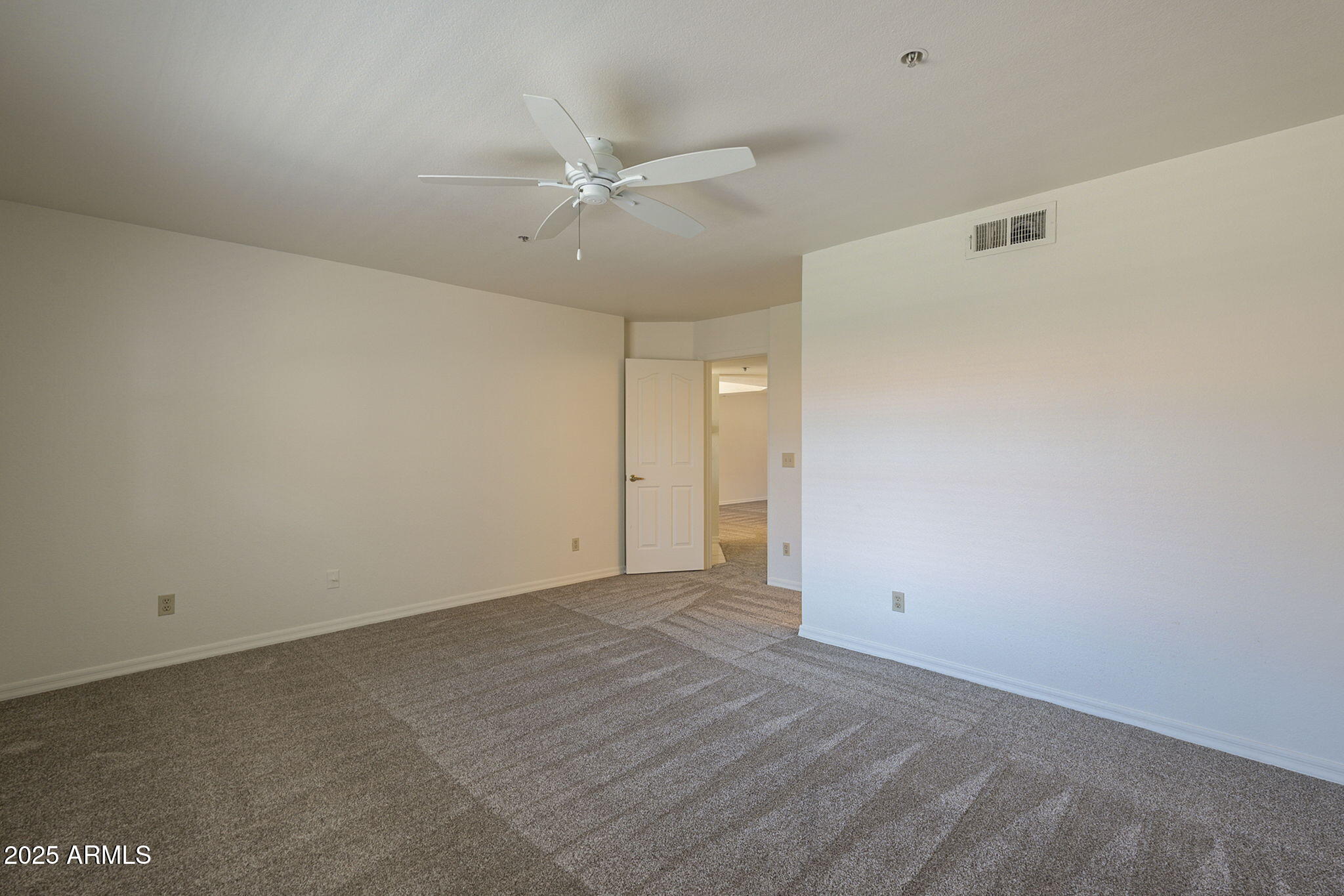 5104 N 32ND Street, 443