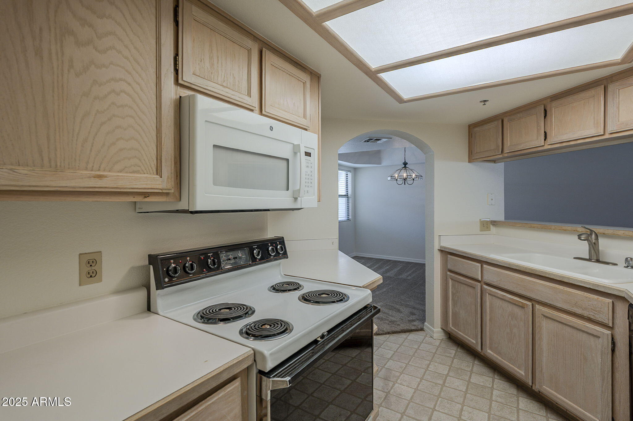 5104 N 32ND Street, 443