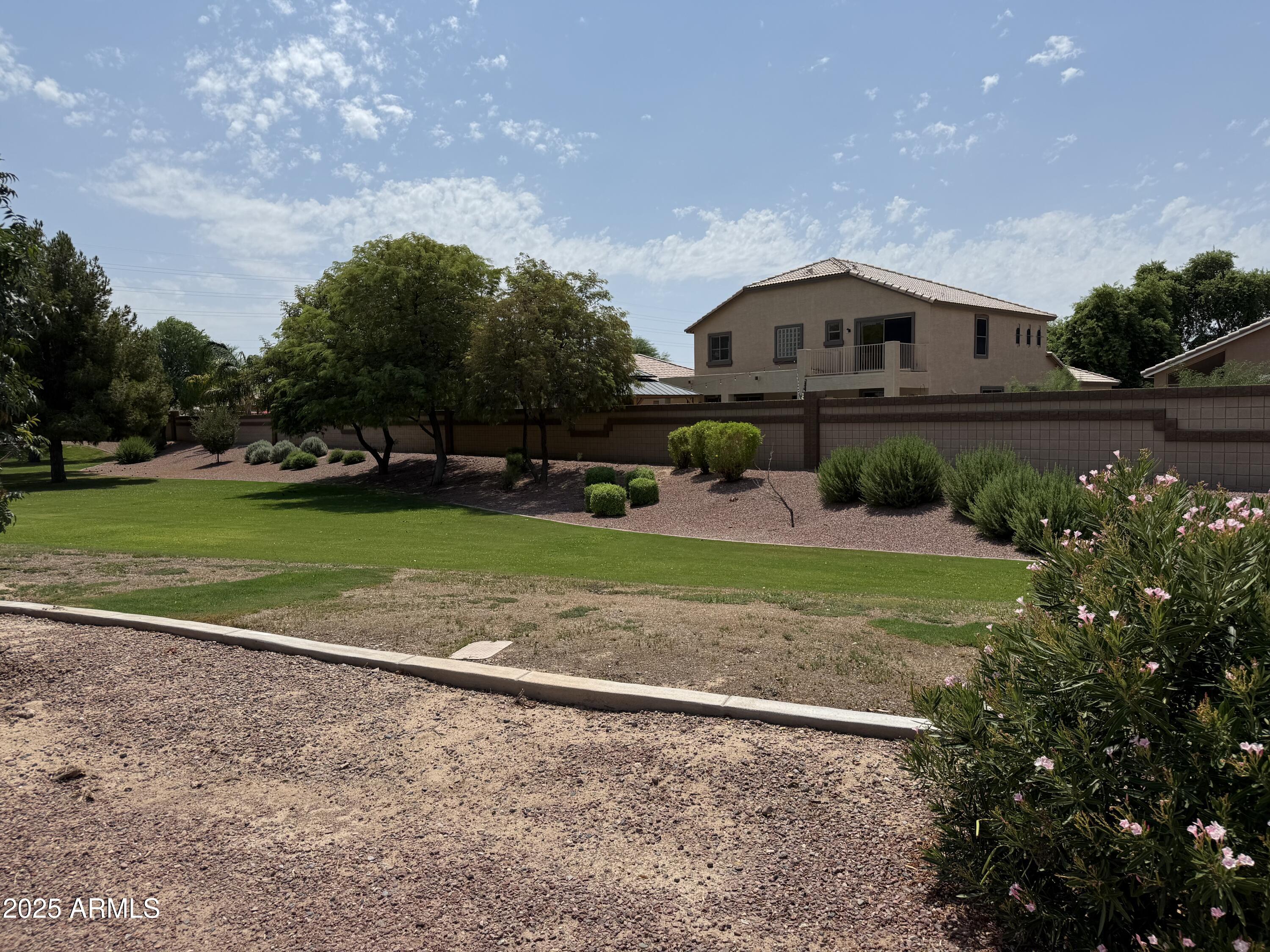 3370 E FLAMINGO Court