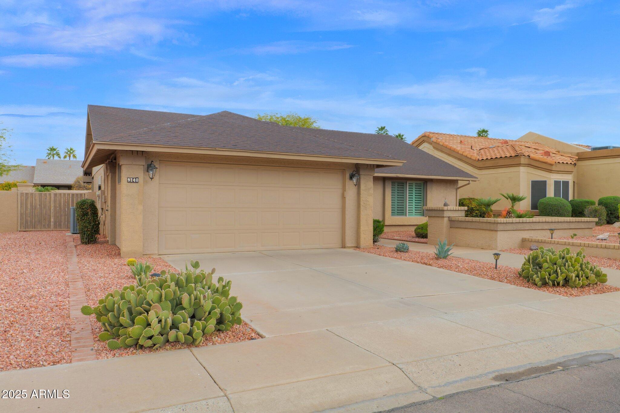 9740 W ROCKWOOD Drive