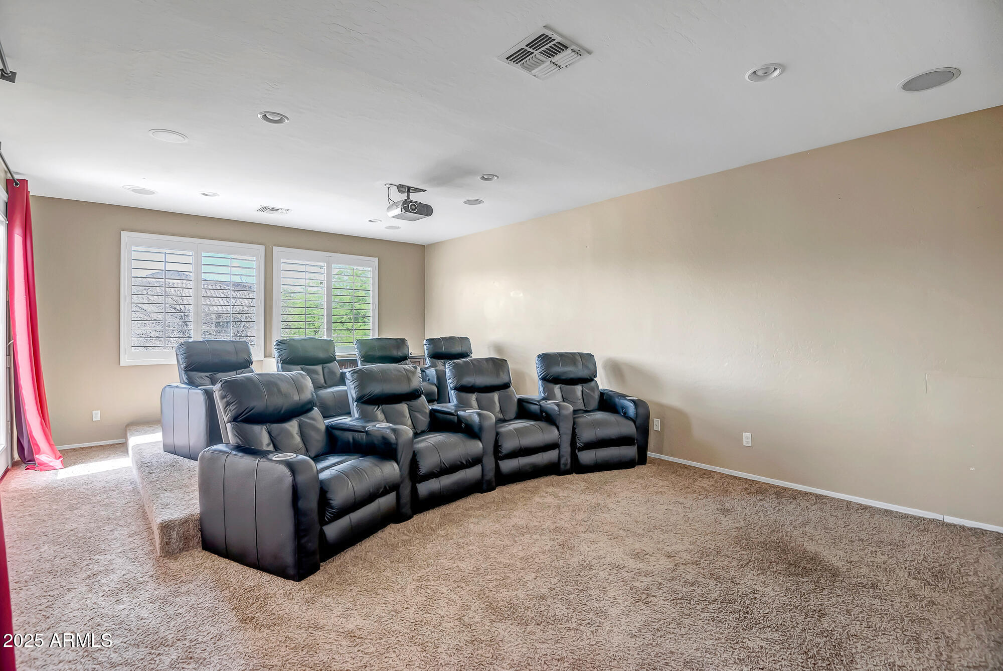 3054 W EAGLE CLAW Drive