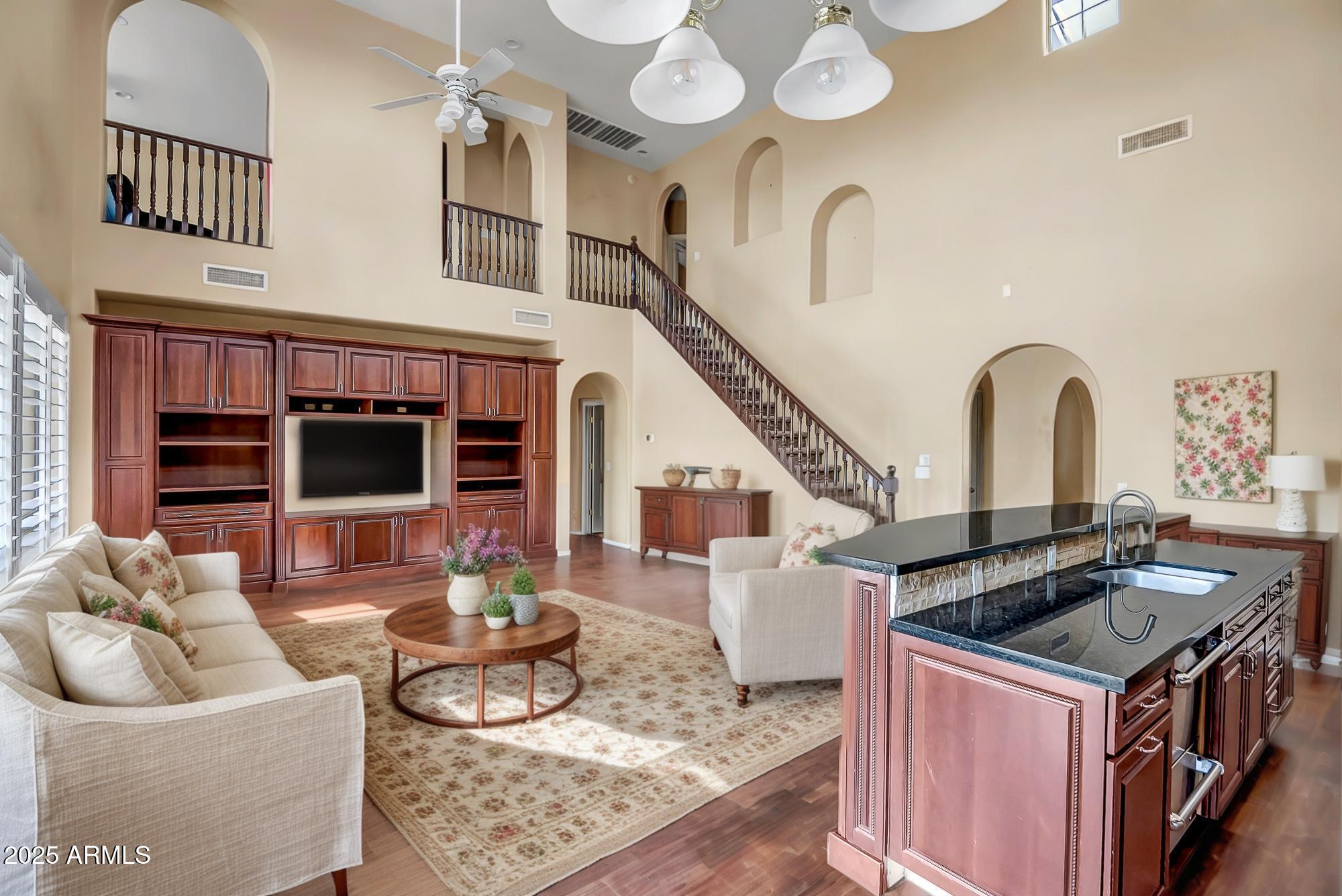 3054 W EAGLE CLAW Drive