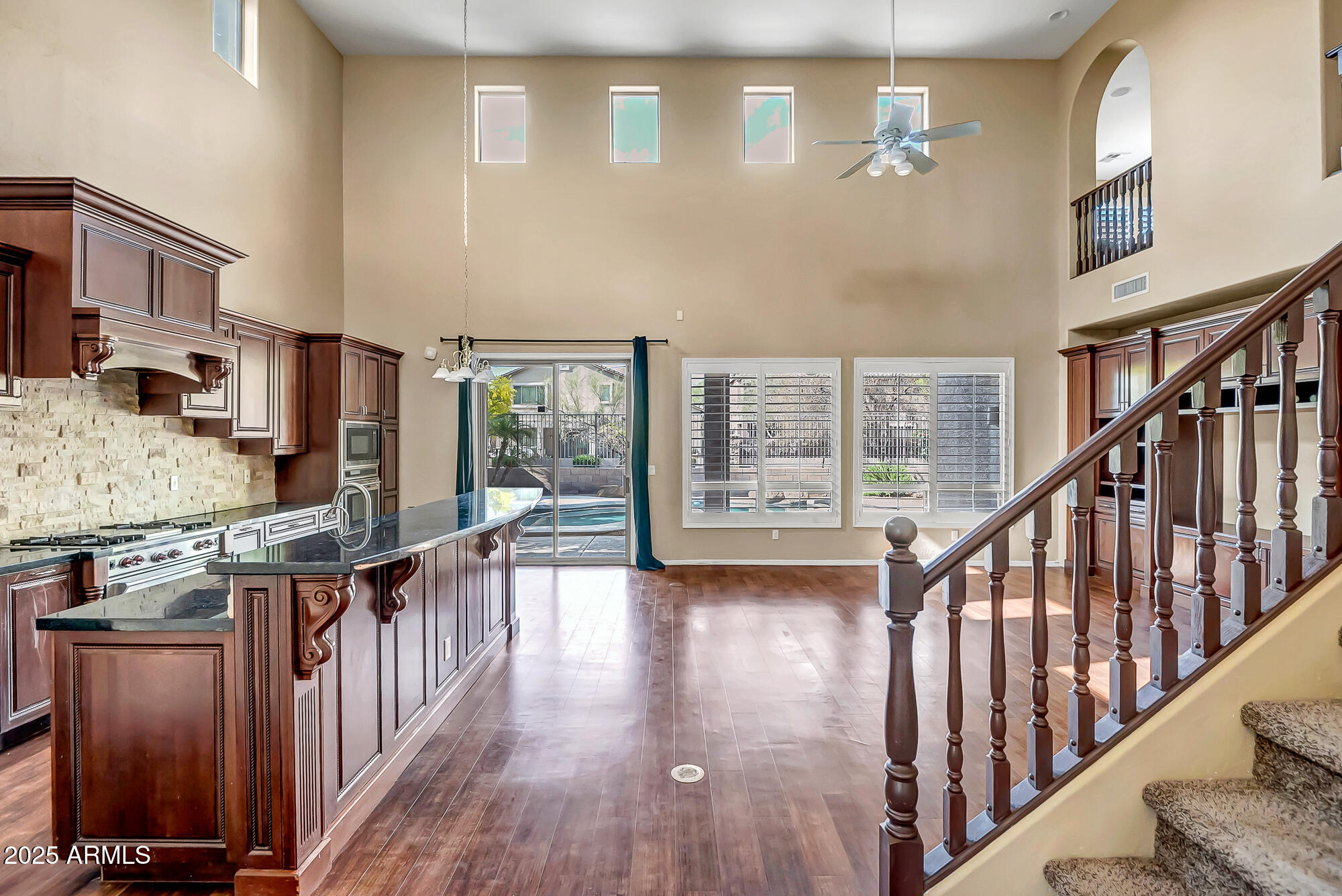 3054 W EAGLE CLAW Drive