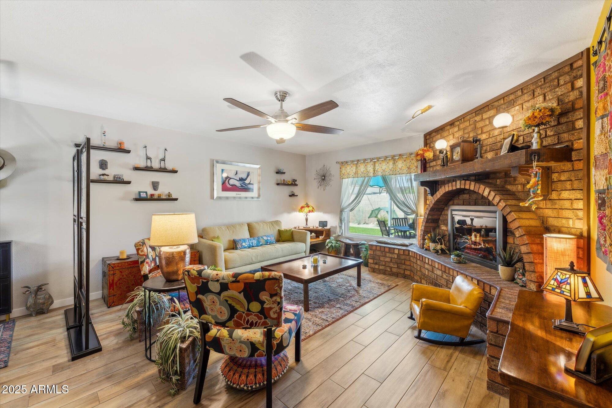 4008 W CITRUS Way