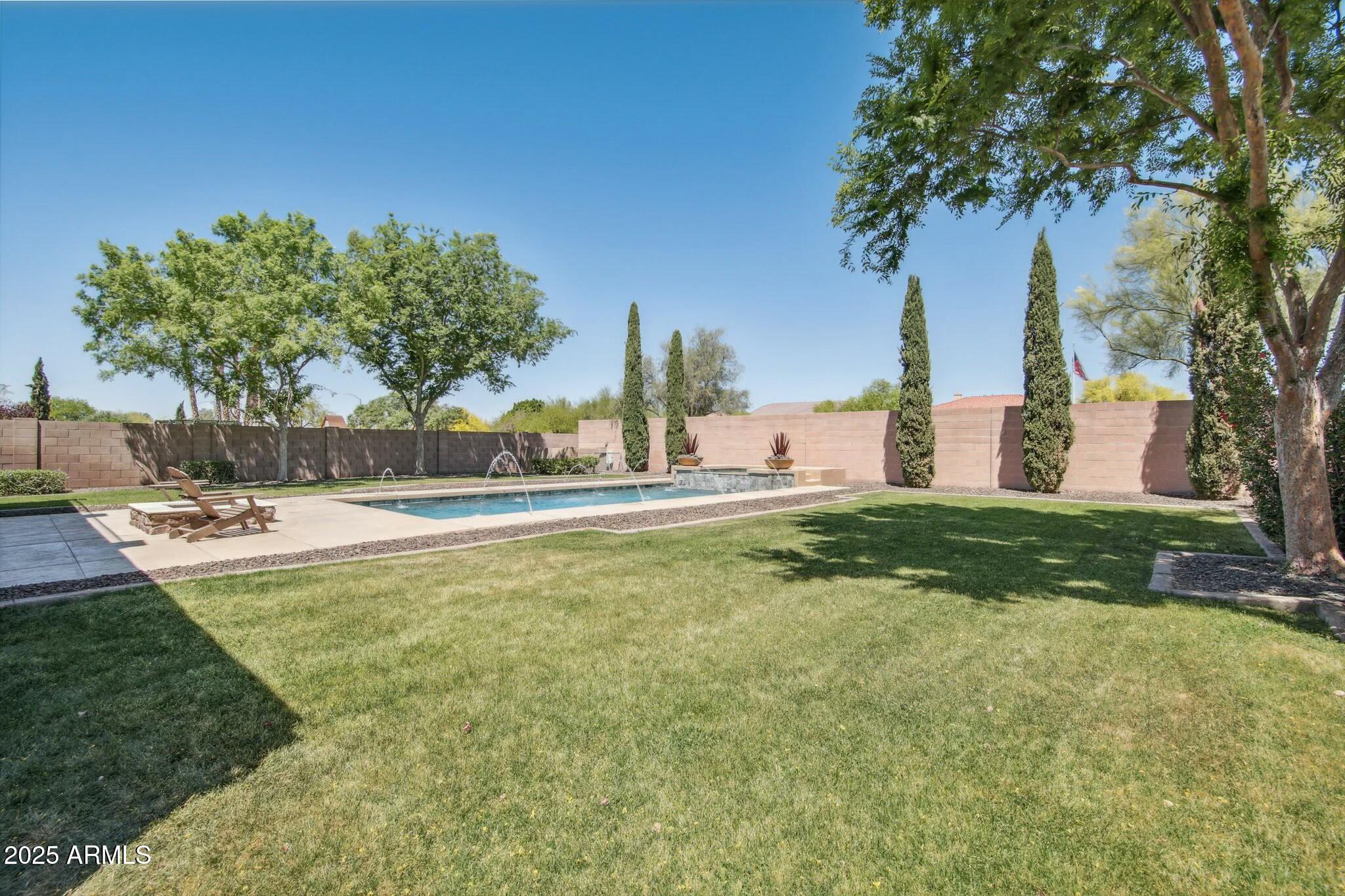 9570 W Quail Track Drive