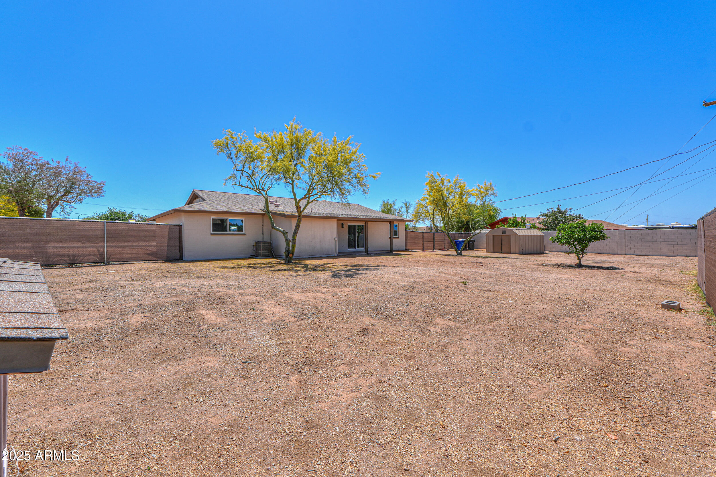 6502 E RUSTIC Drive