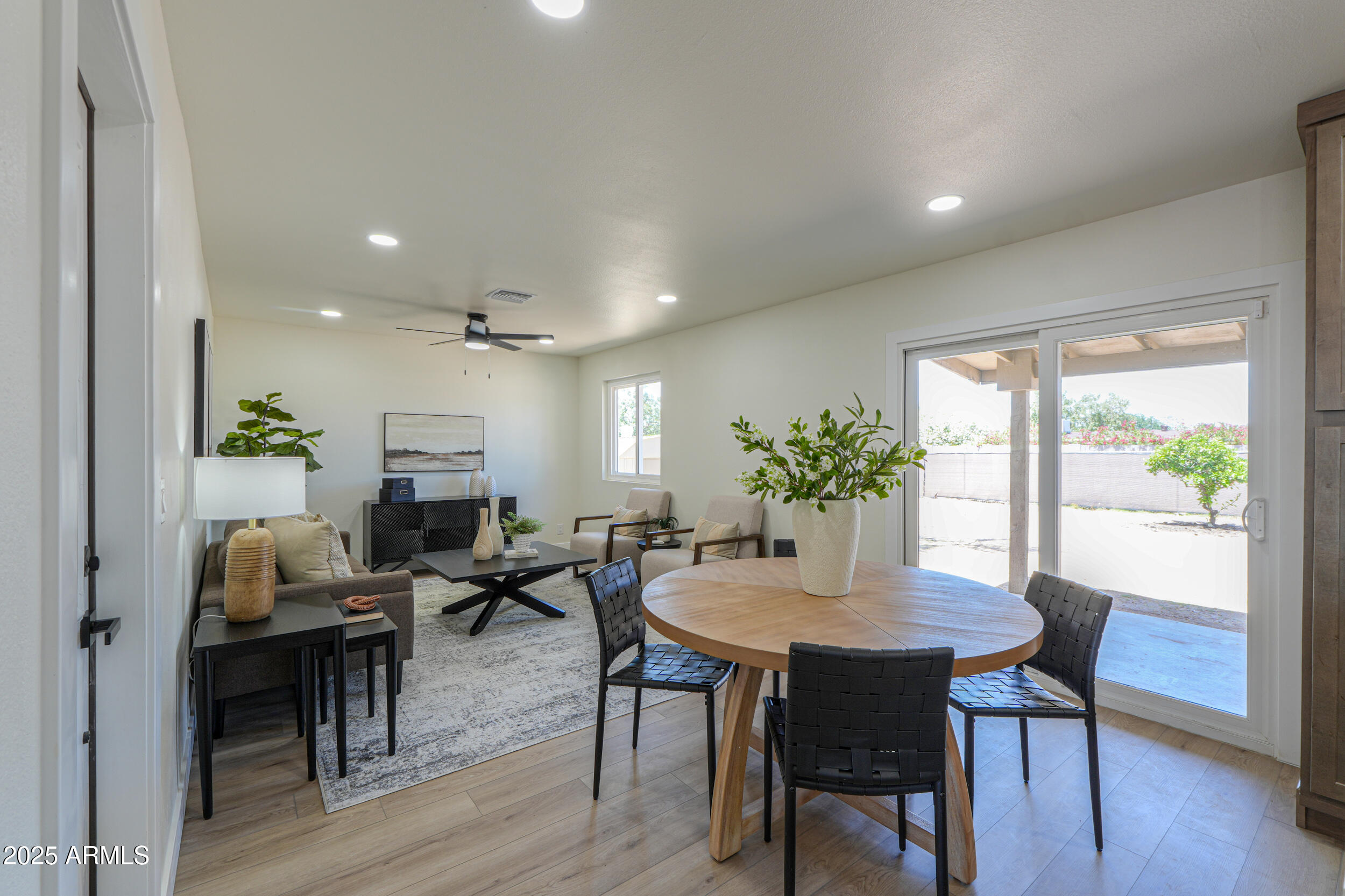 6502 E RUSTIC Drive