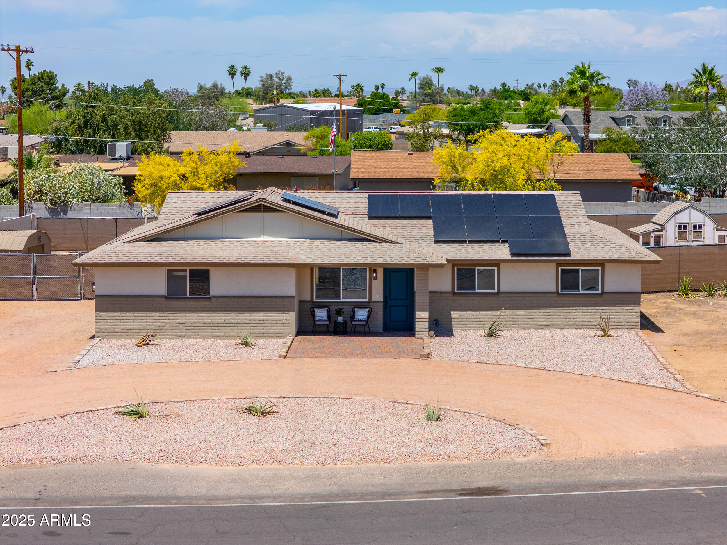 6502 E RUSTIC Drive