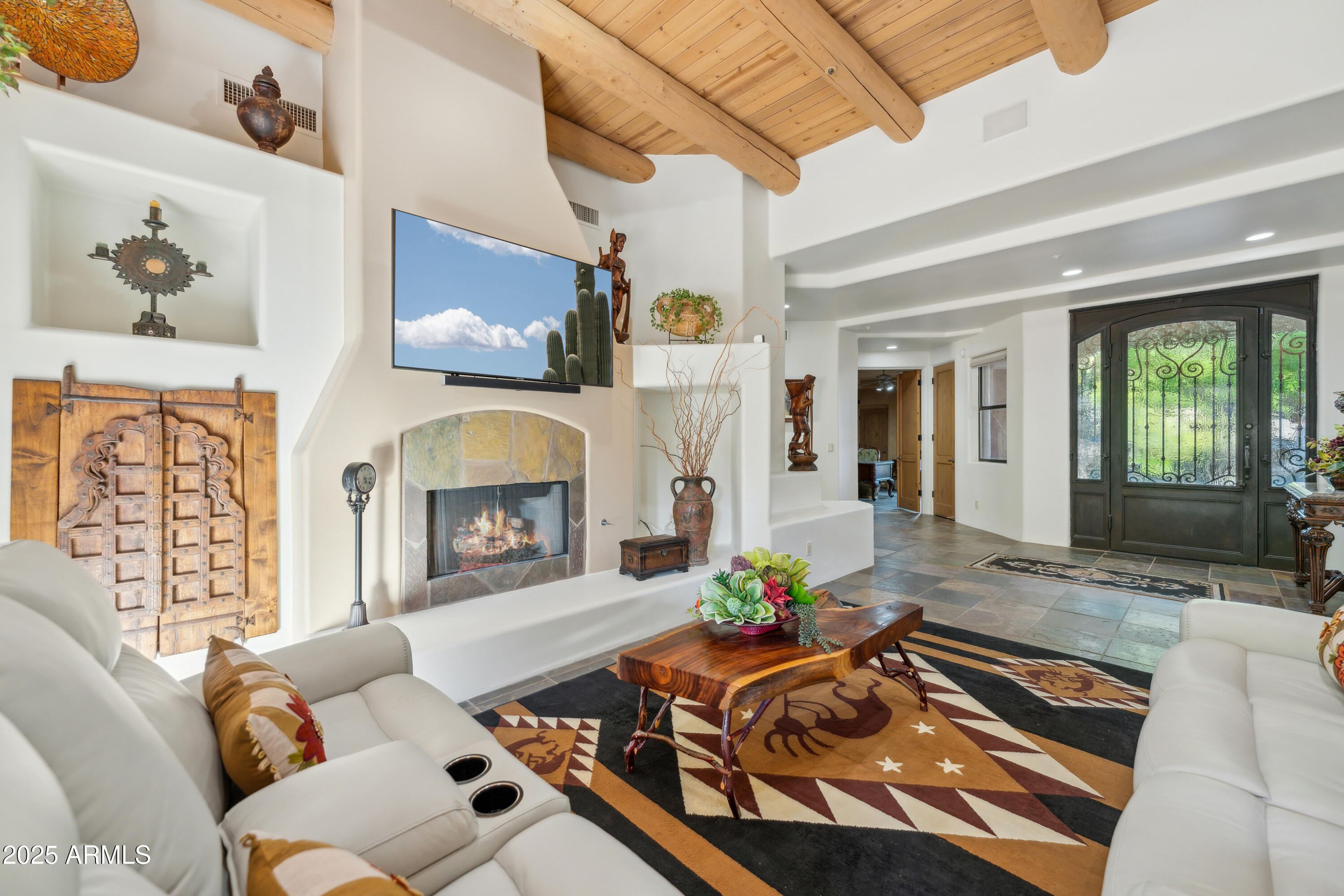 11398 E DESERT VISTA Road