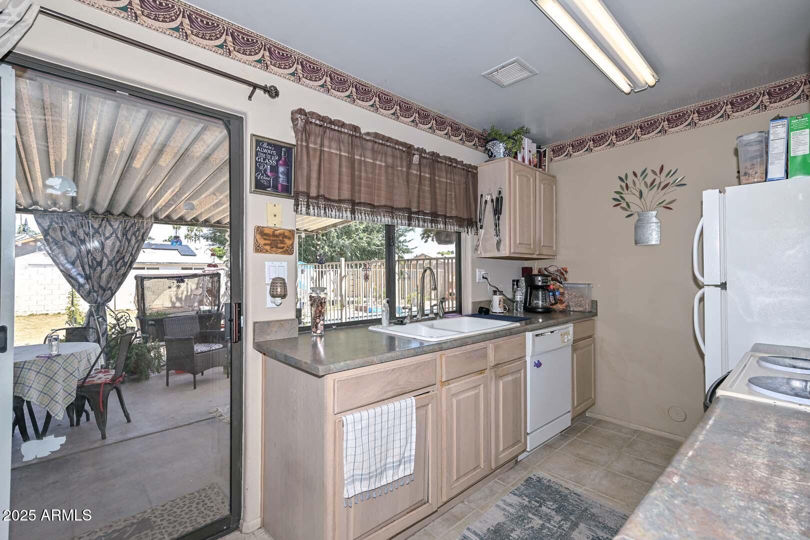 635 W Gable Avenue