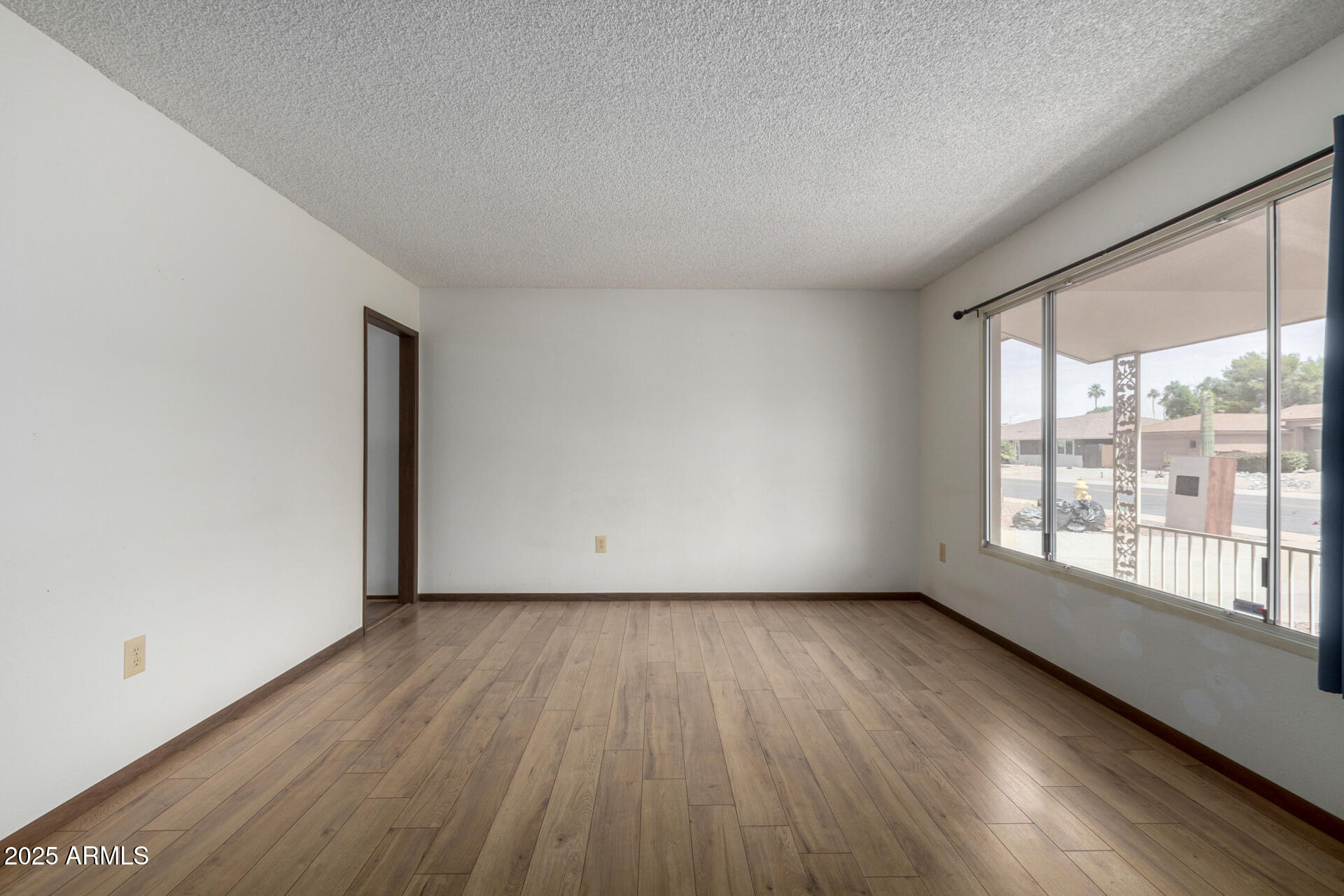 17802 N LINDGREN Avenue