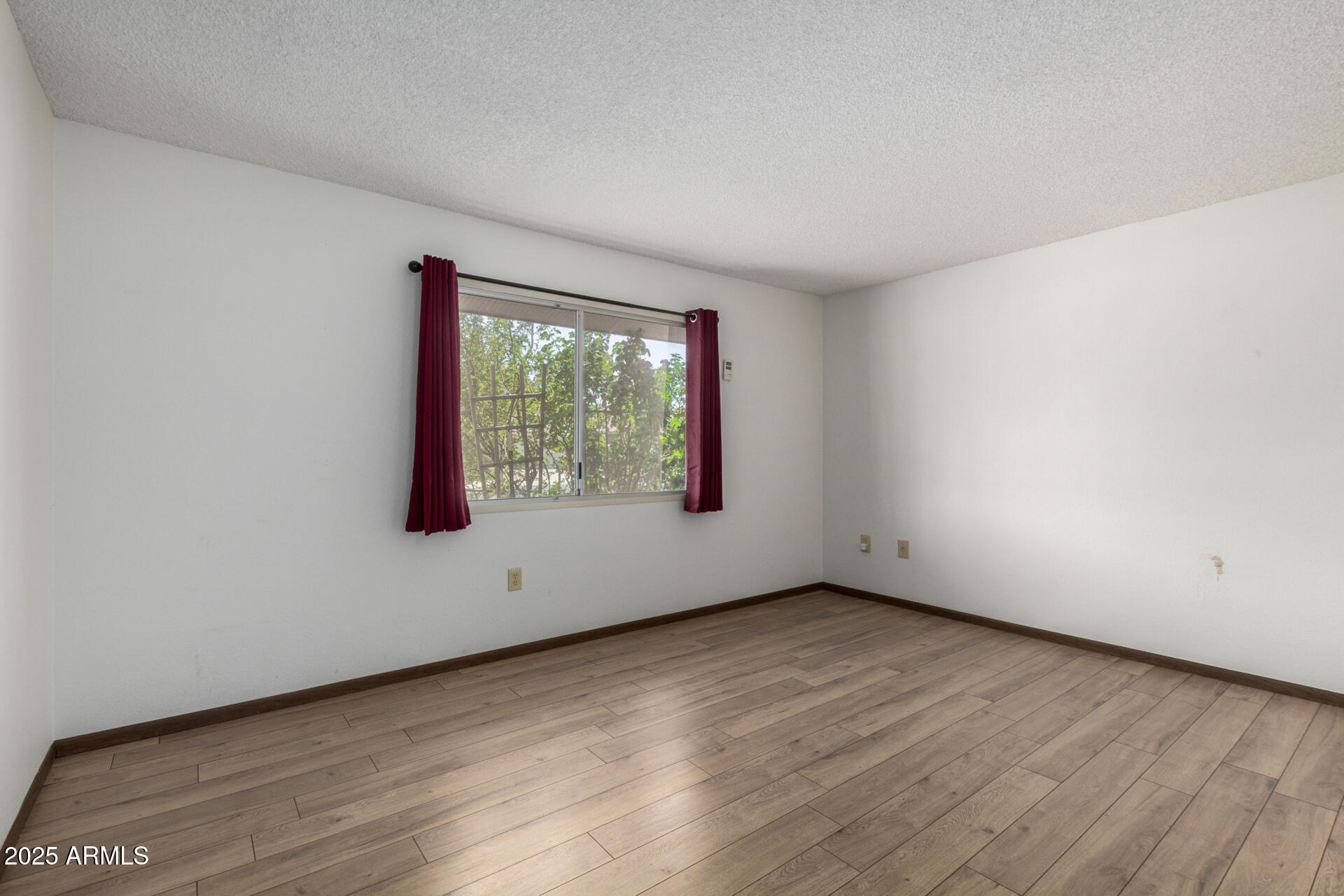 17802 N LINDGREN Avenue