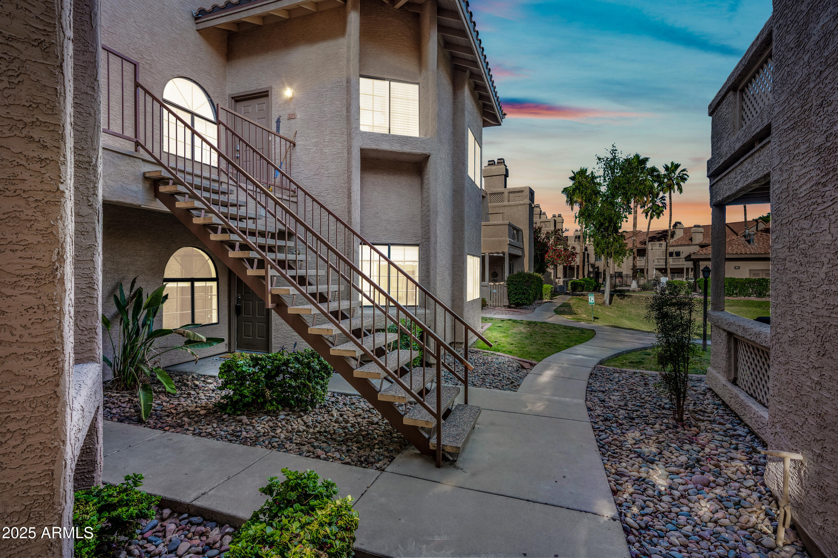 930 N MESA Drive Unit: 1079