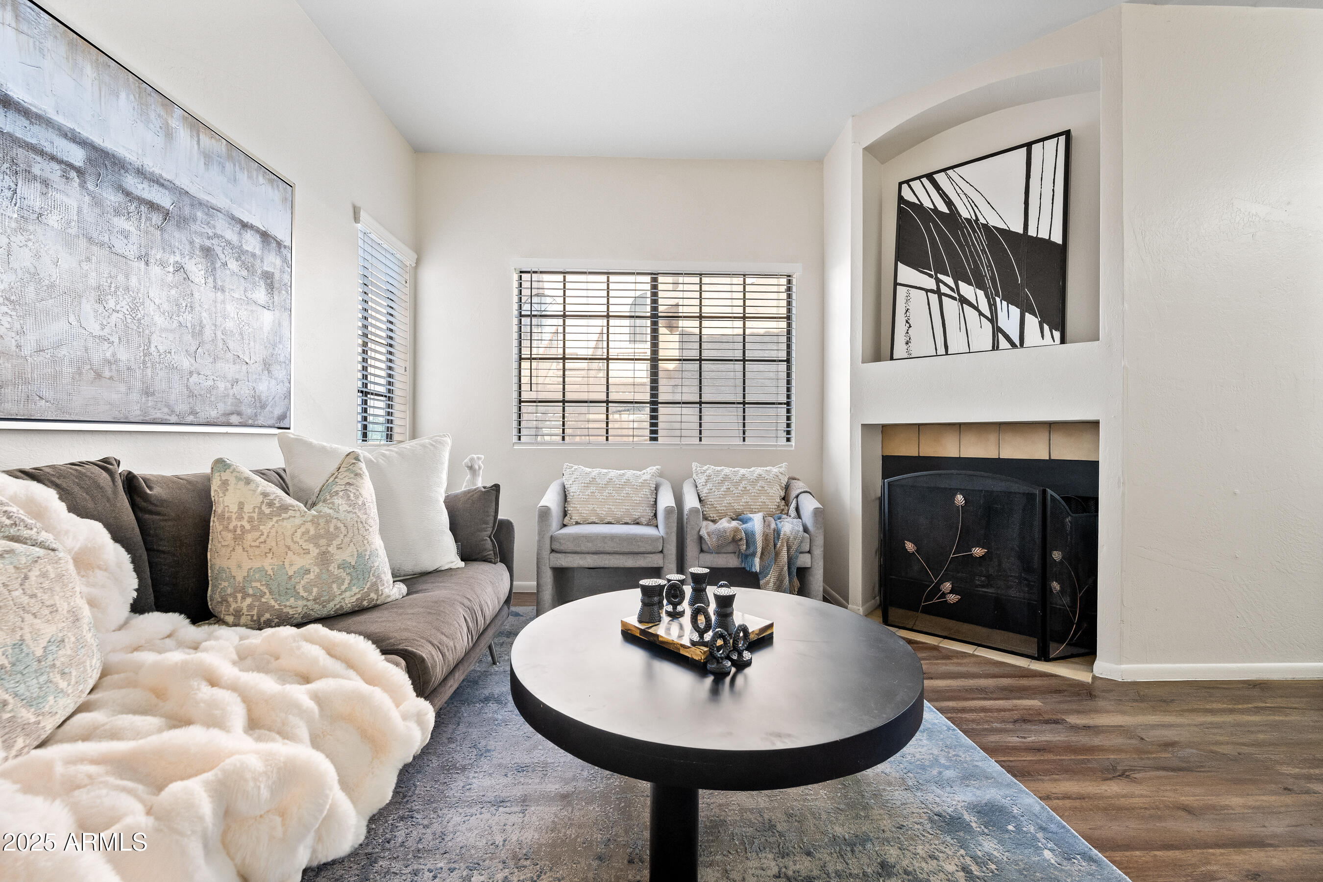 930 N MESA Drive Unit: 1079