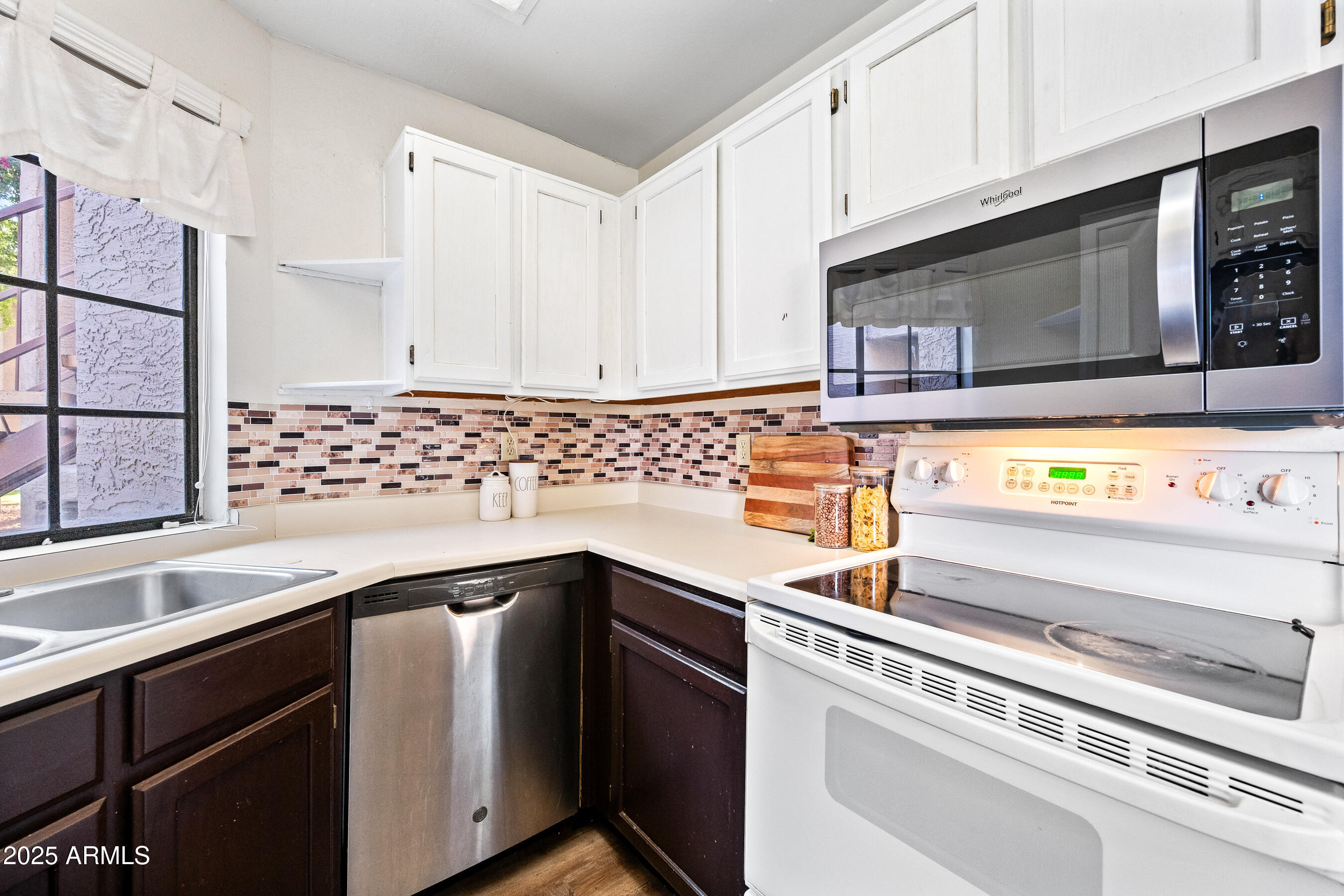 930 N MESA Drive Unit: 1079