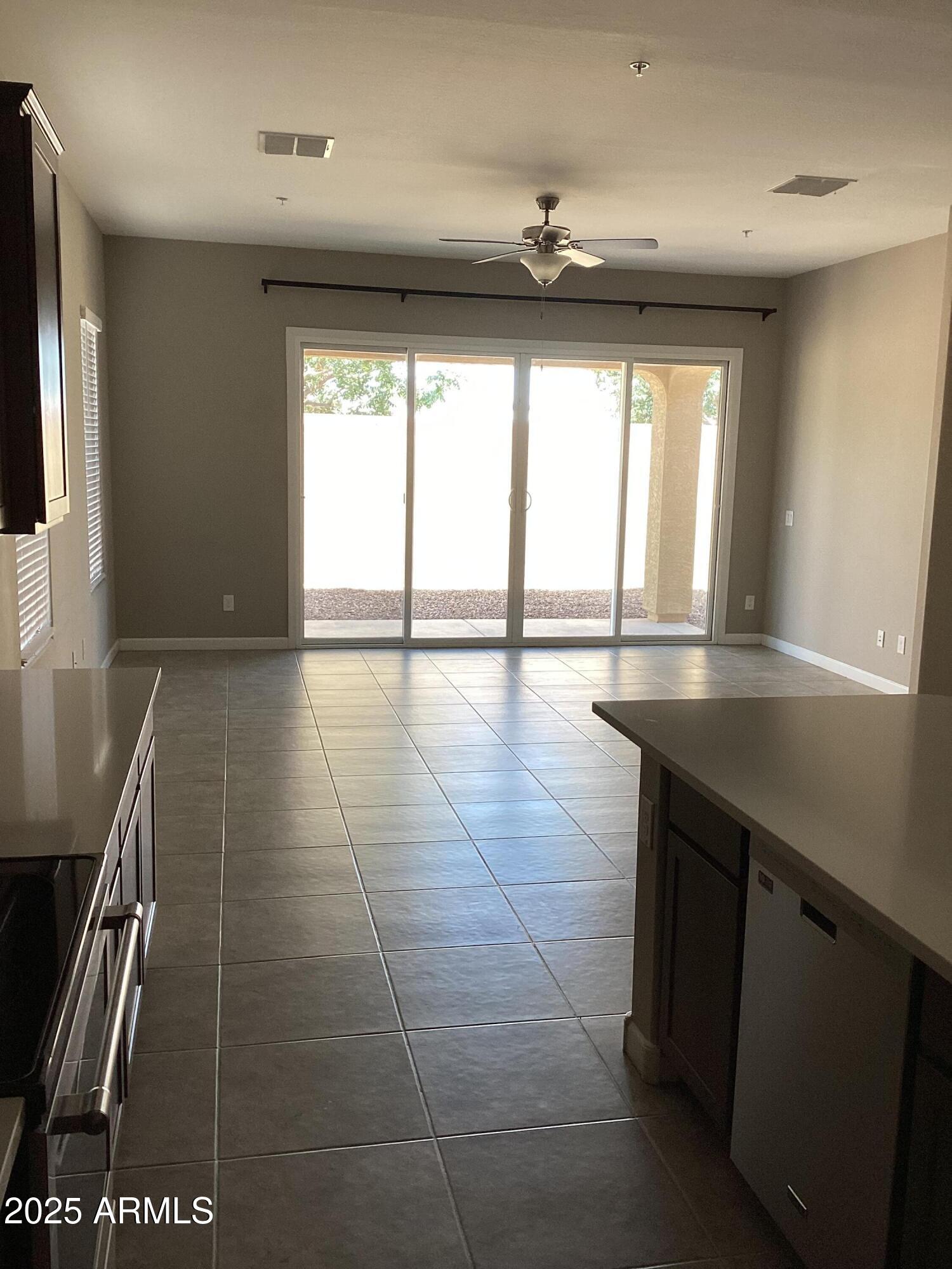 1255 N ARIZONA Avenue, 1216, Chandler Unit: 1216