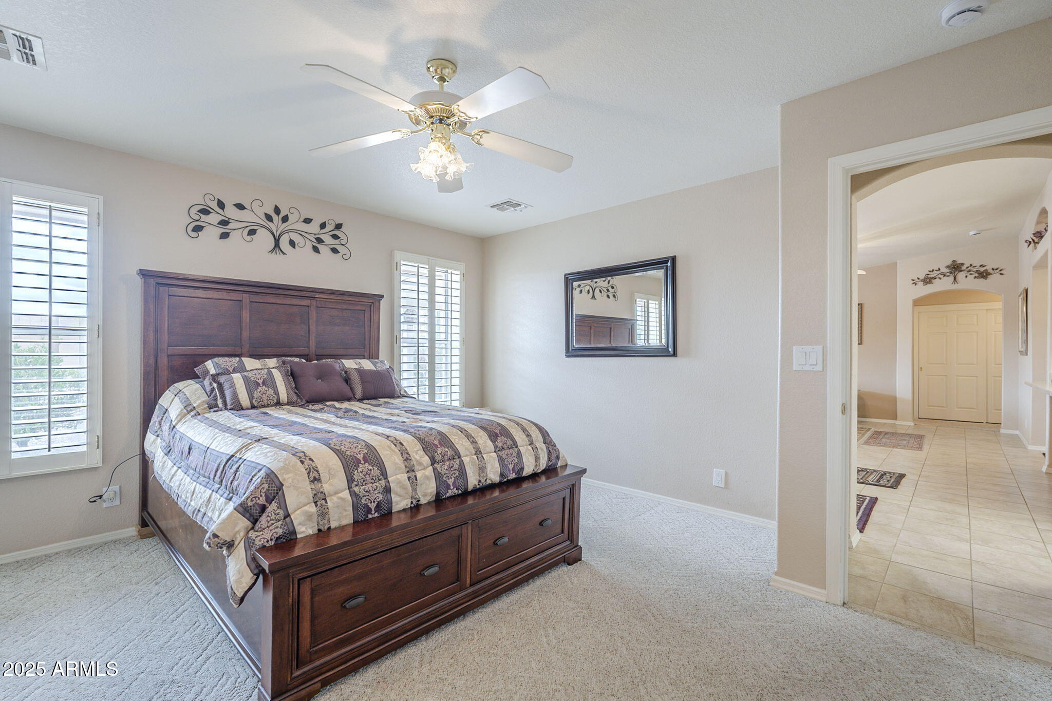 11012 E KNOWLES Avenue