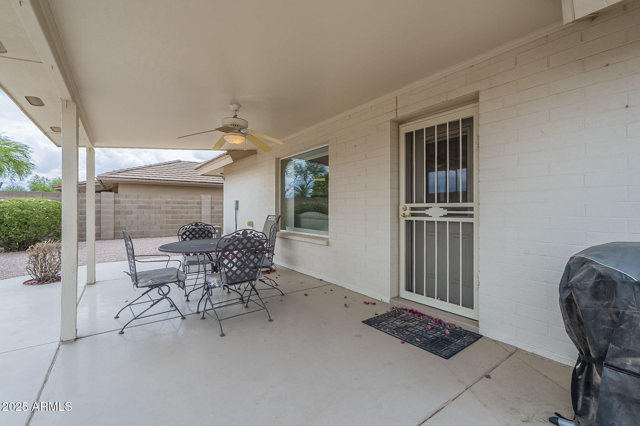 11012 E KNOWLES Avenue