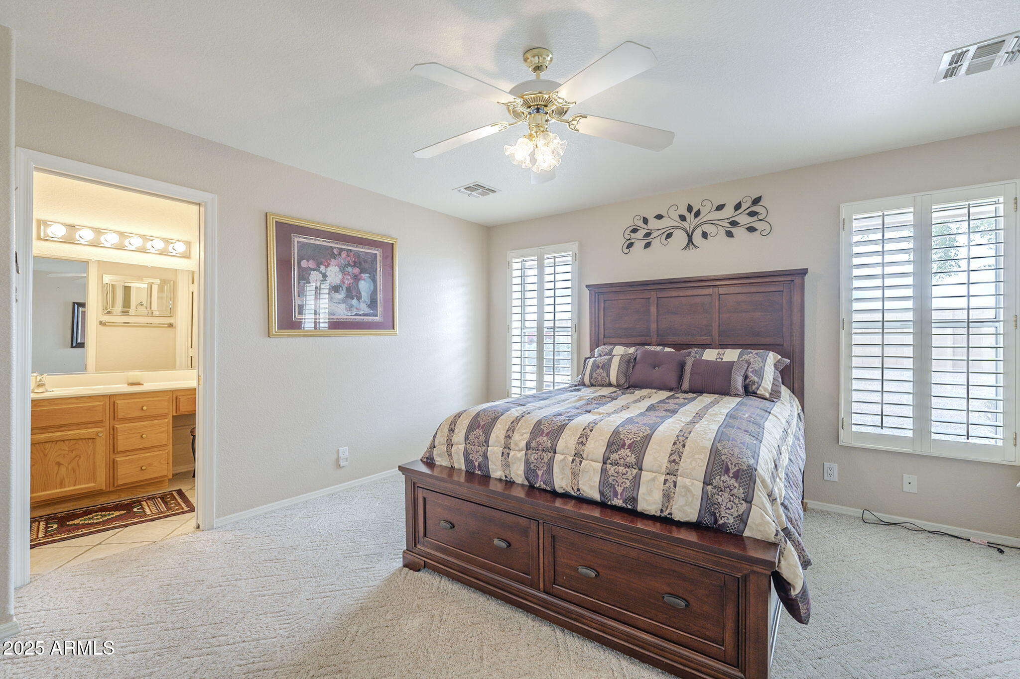 11012 E KNOWLES Avenue