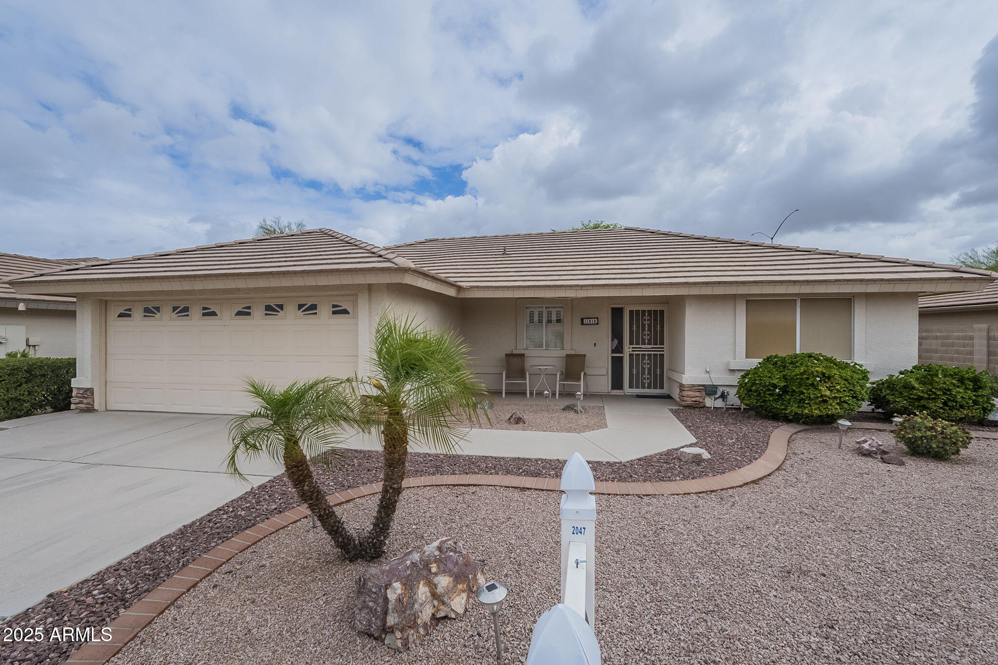 11012 E KNOWLES Avenue