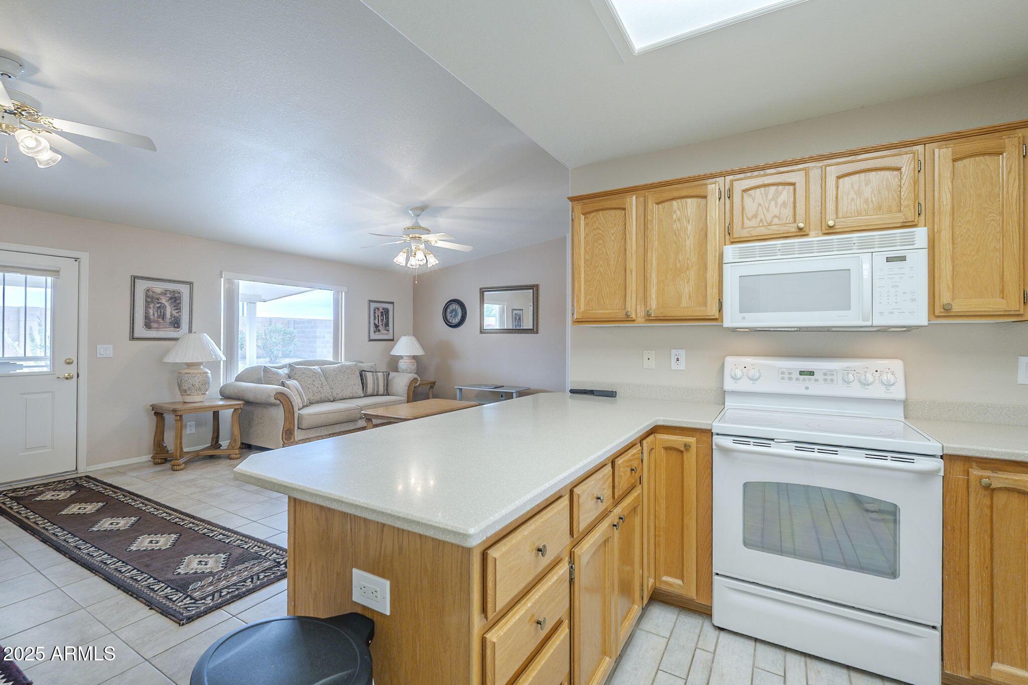 11012 E KNOWLES Avenue