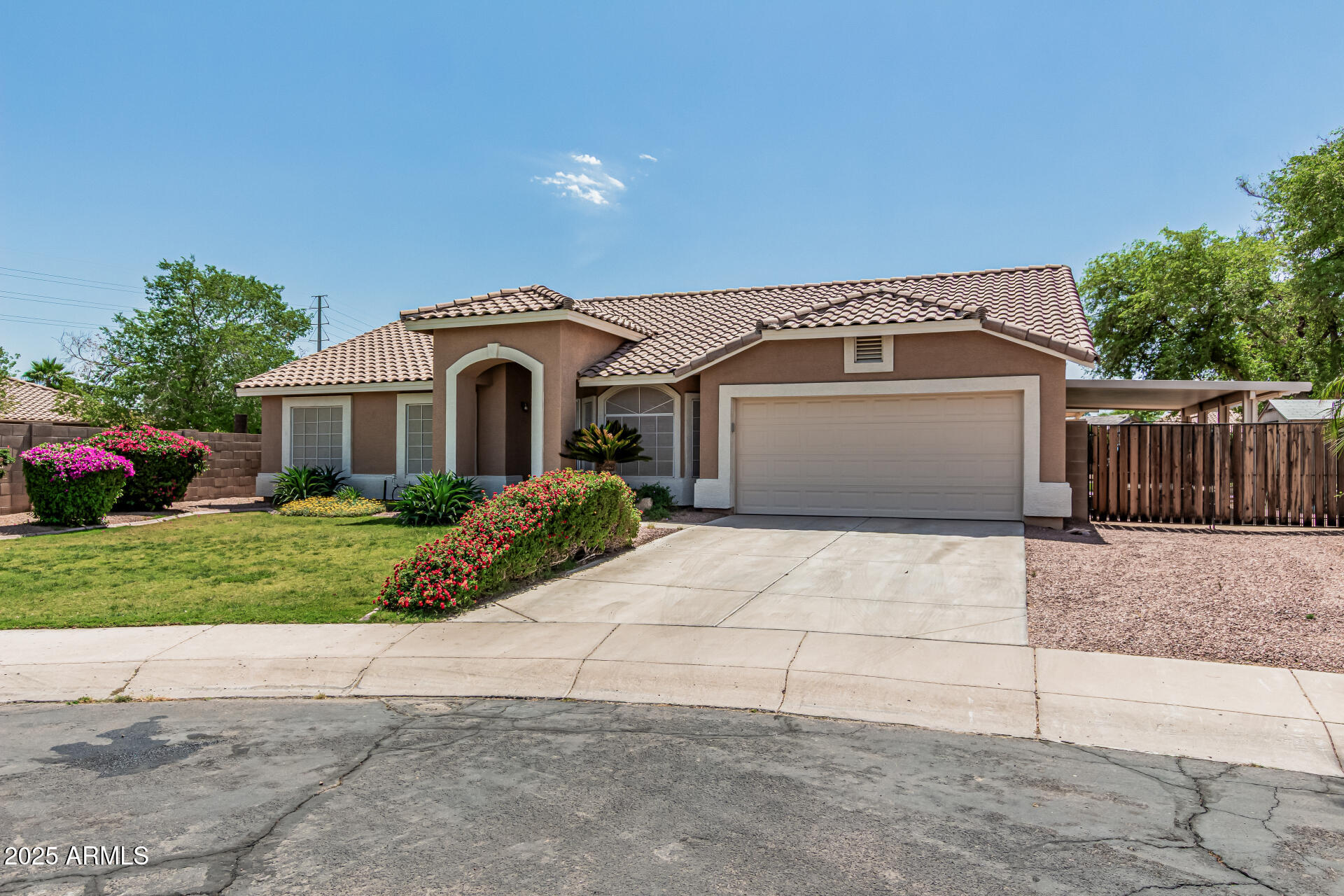 3059 E TYSON Court