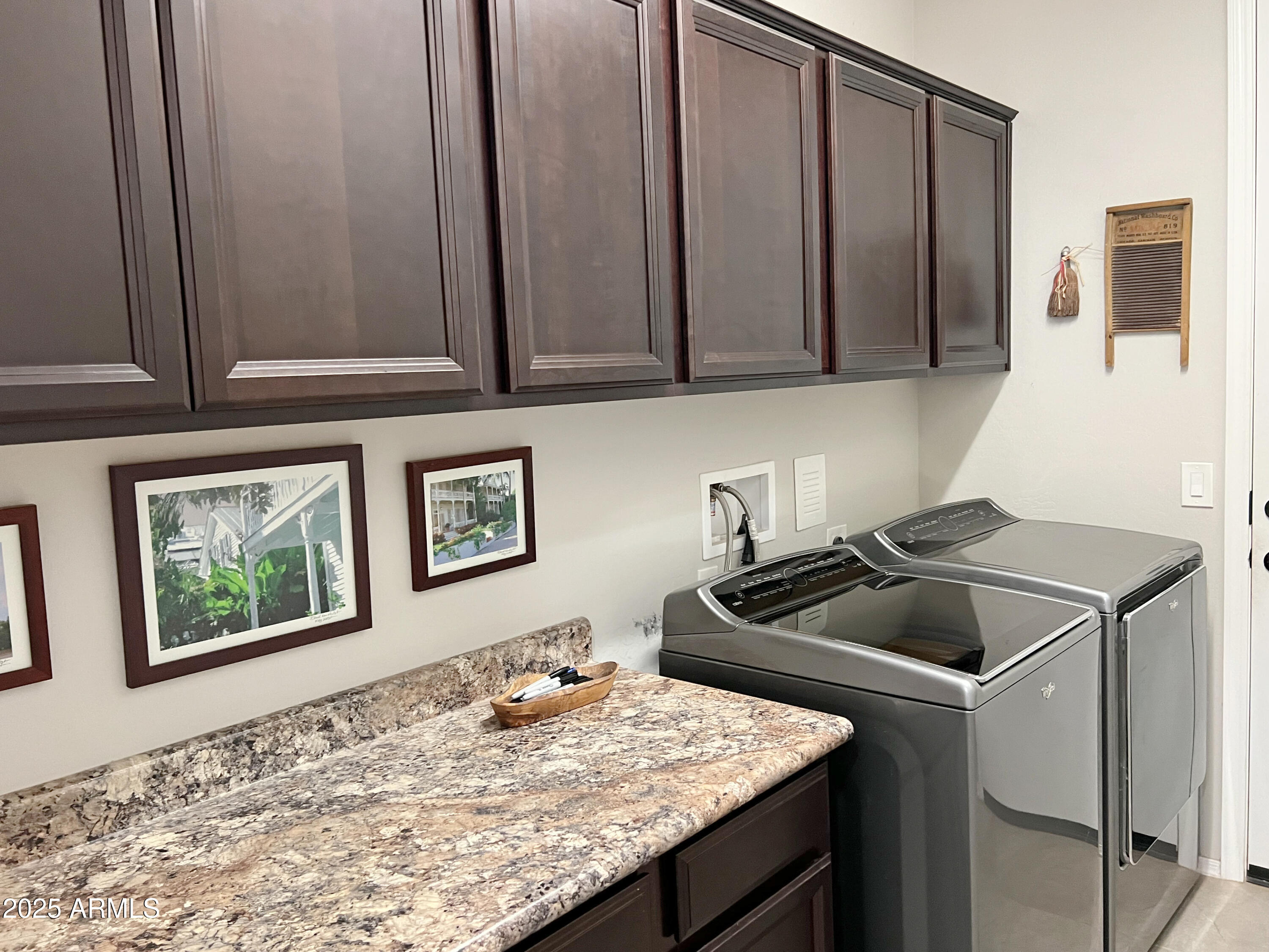 5909 W AUTUMN VISTA Way