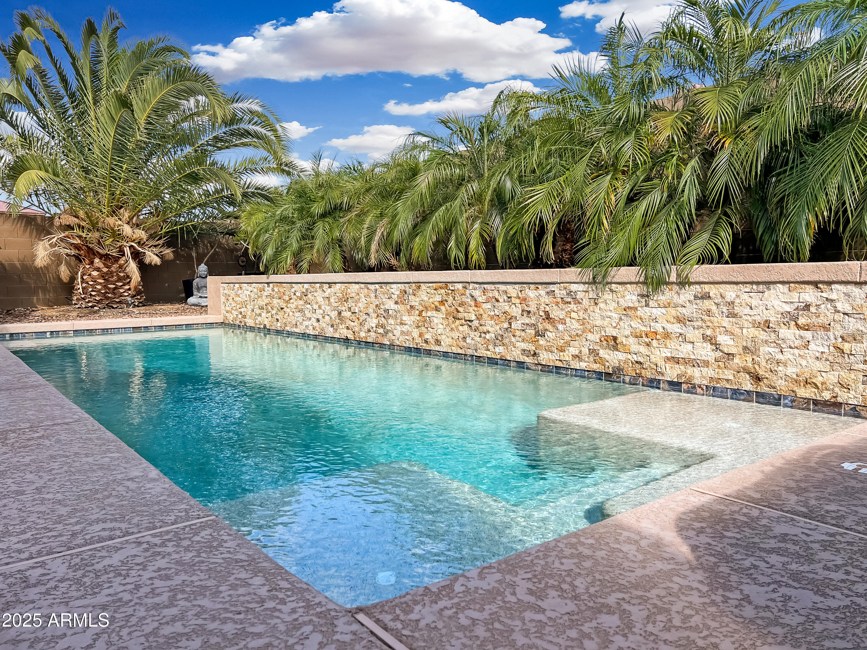 5909 W AUTUMN VISTA Way