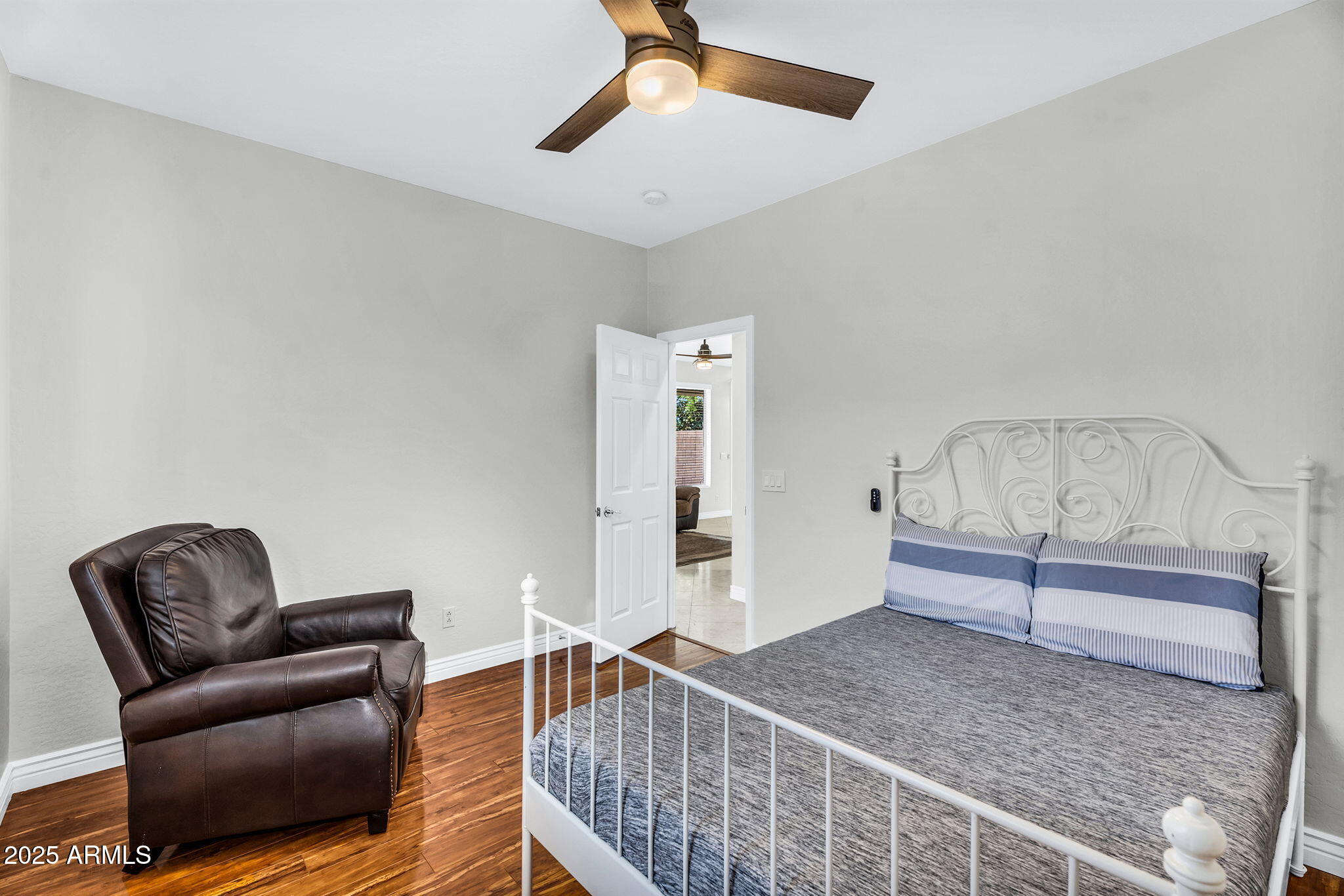 6623 S CLASSIC Way