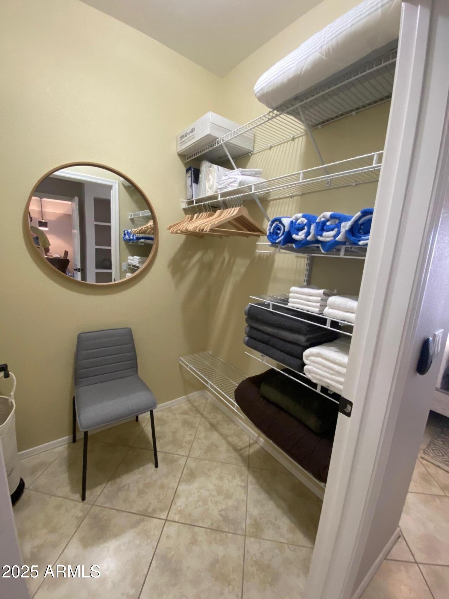 14950 W MOUNTAIN VIEW Boulevard, 2210