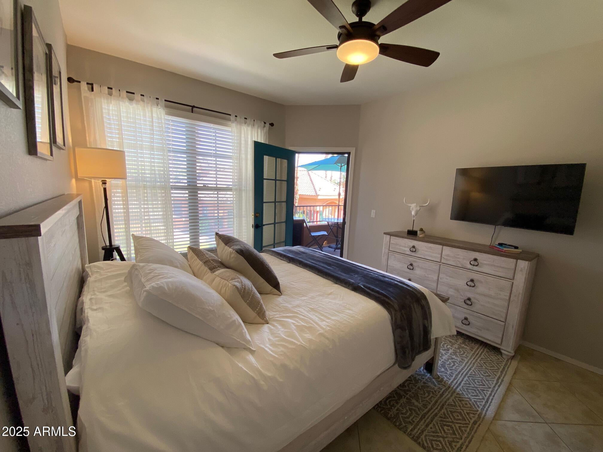 14950 W MOUNTAIN VIEW Boulevard, 2210