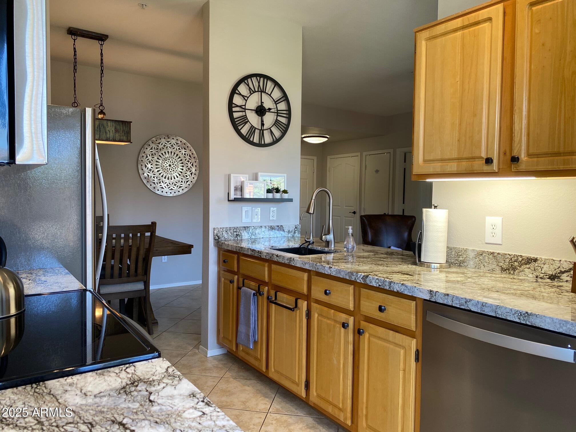 14950 W MOUNTAIN VIEW Boulevard, 2210