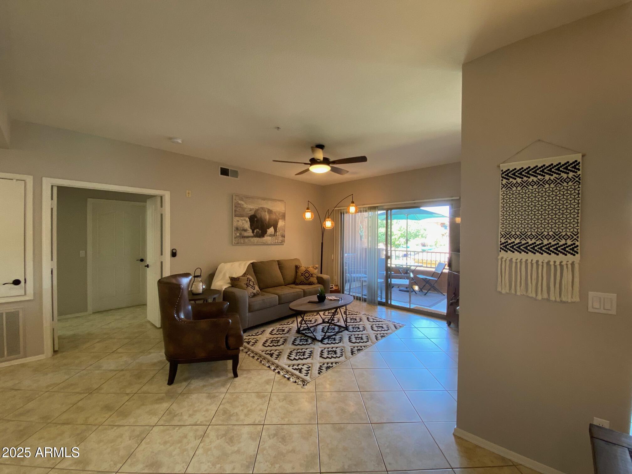 14950 W MOUNTAIN VIEW Boulevard, 2210