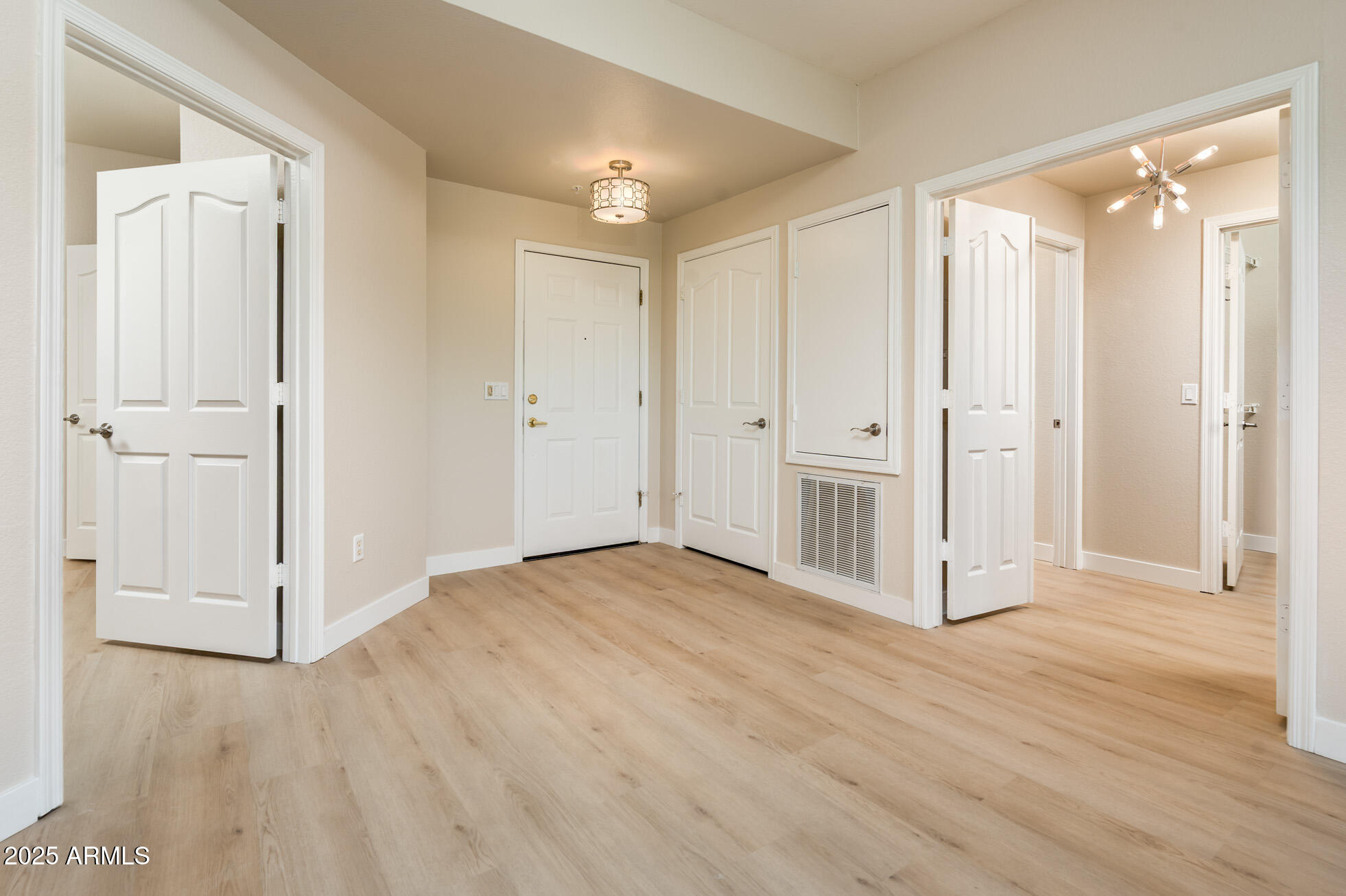 14950 W MOUNTAIN VIEW Boulevard, 5303