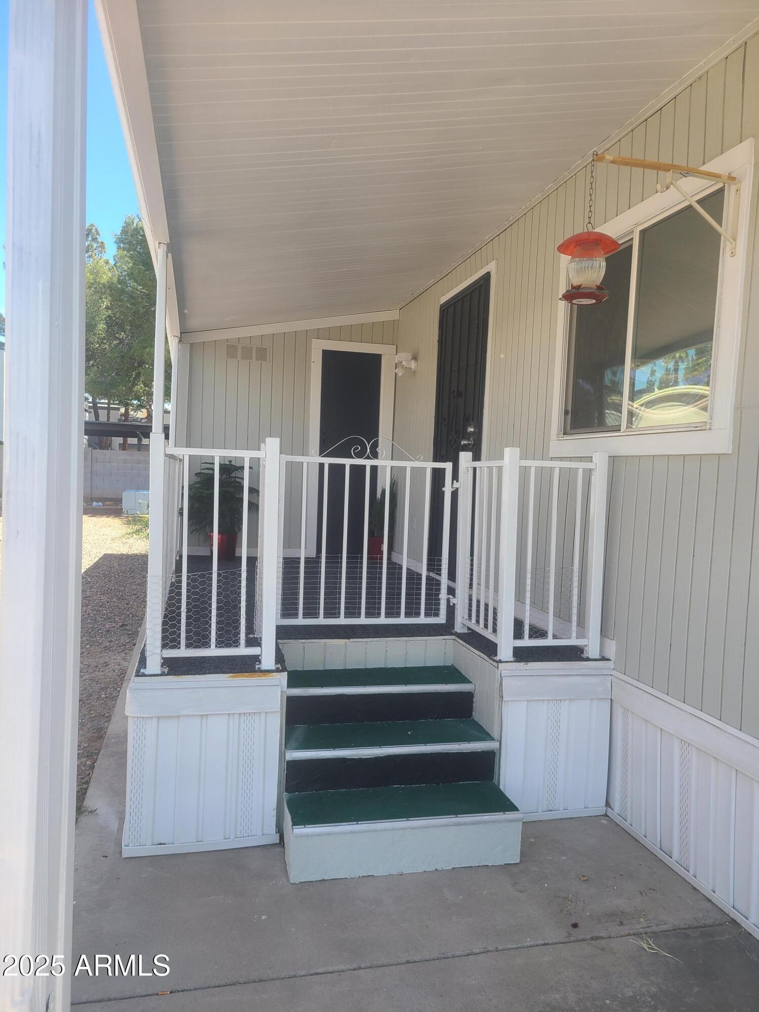 535 S ALMA SCHOOL Road, 37
