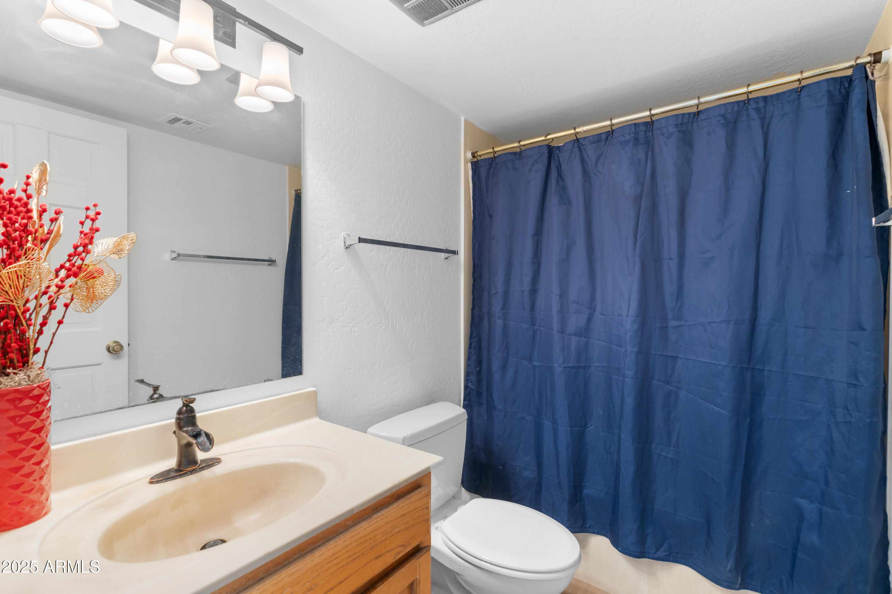 3031 N CIVIC CENTER Plaza, 317