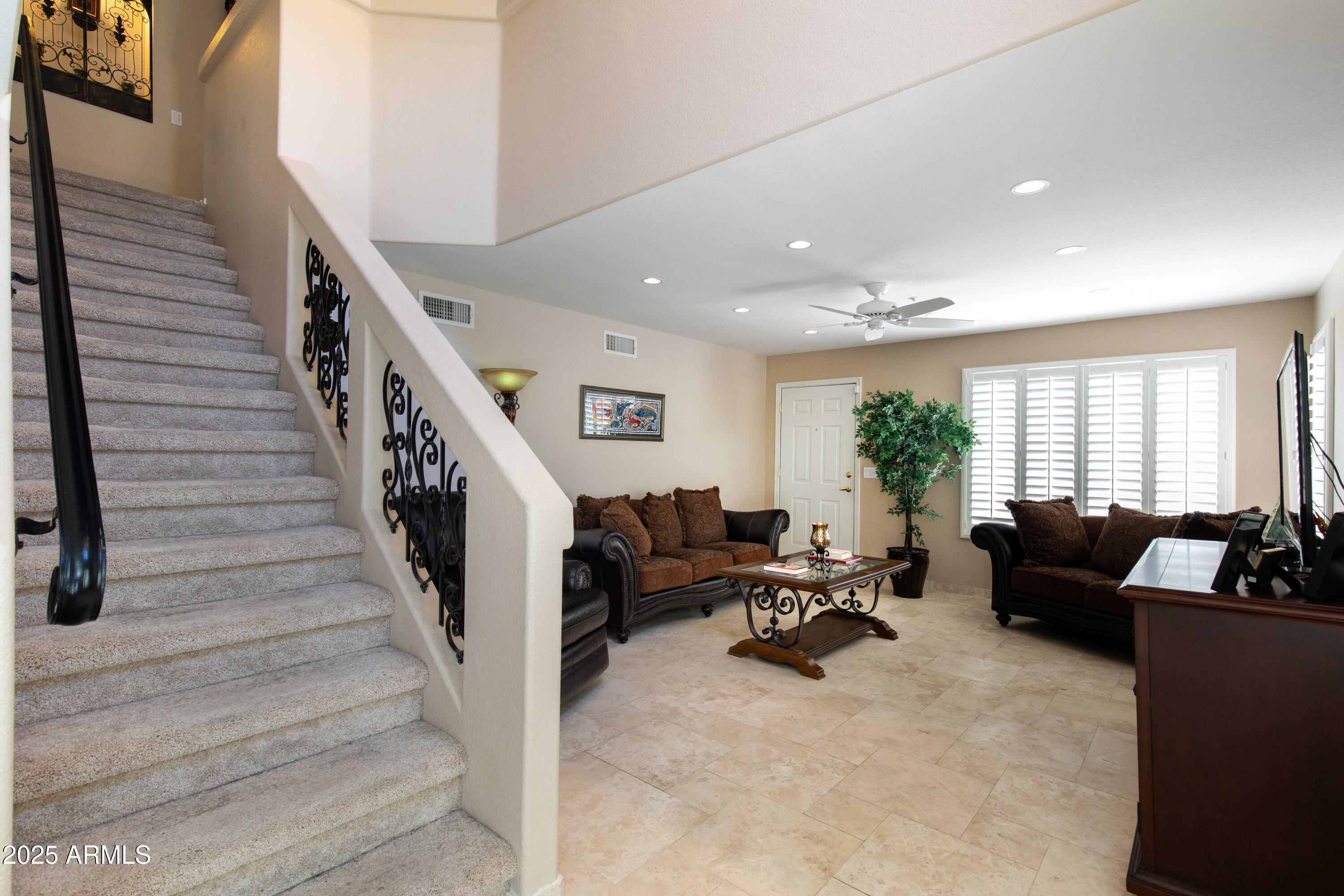 15550 N FRANK LLOYD WRIGHT Boulevard N, 1040